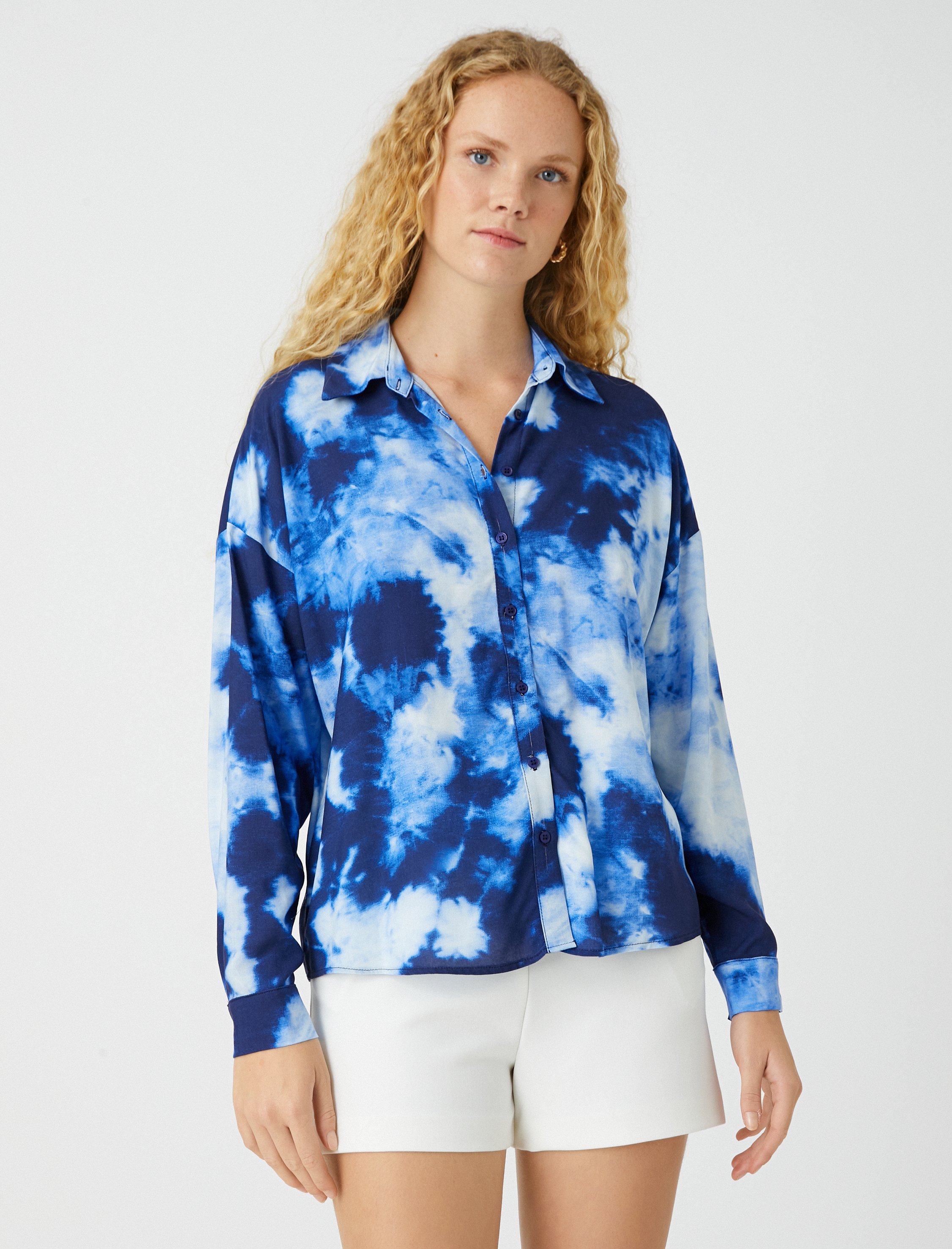   Batik Görünümlü Gömlek