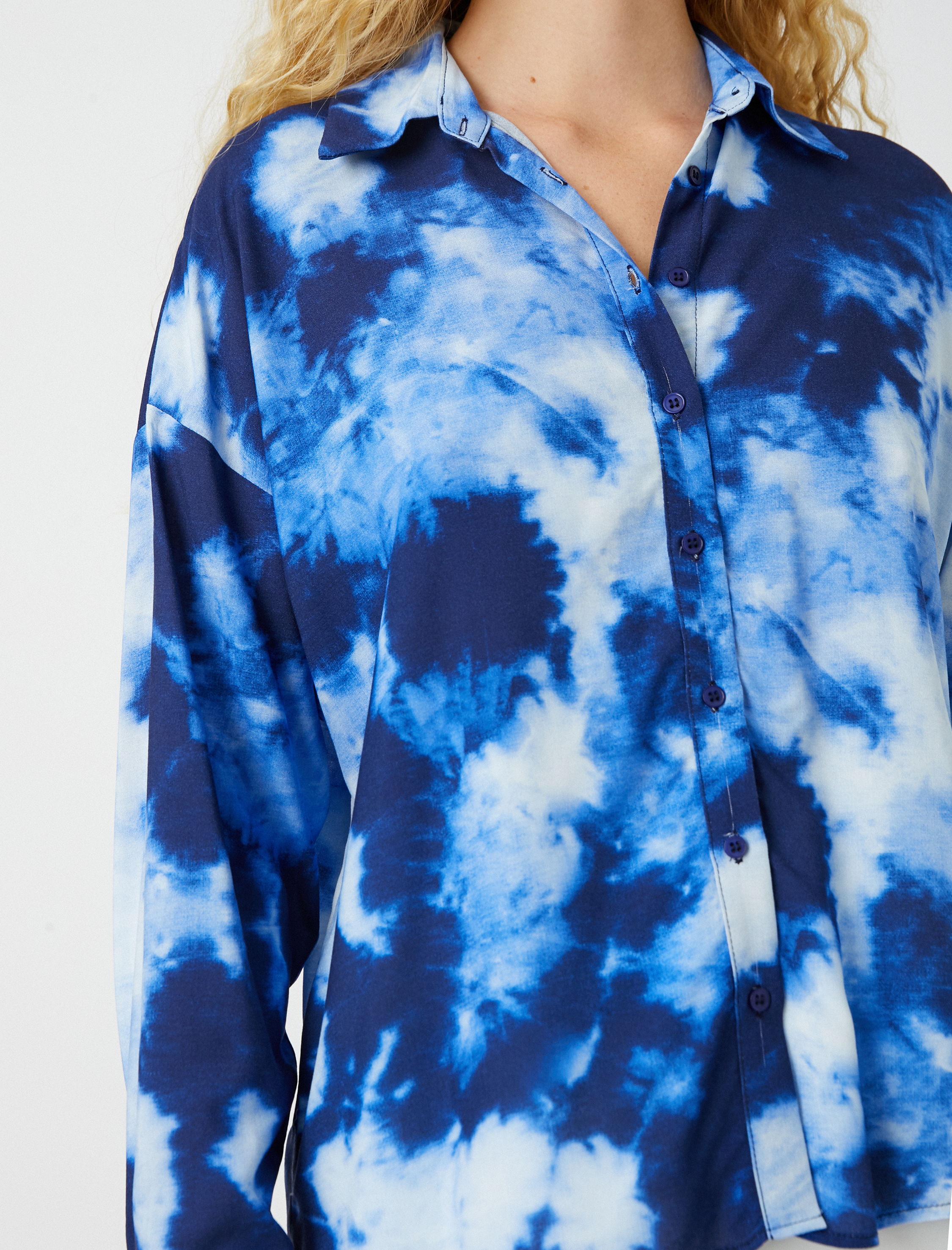   Batik Görünümlü Gömlek