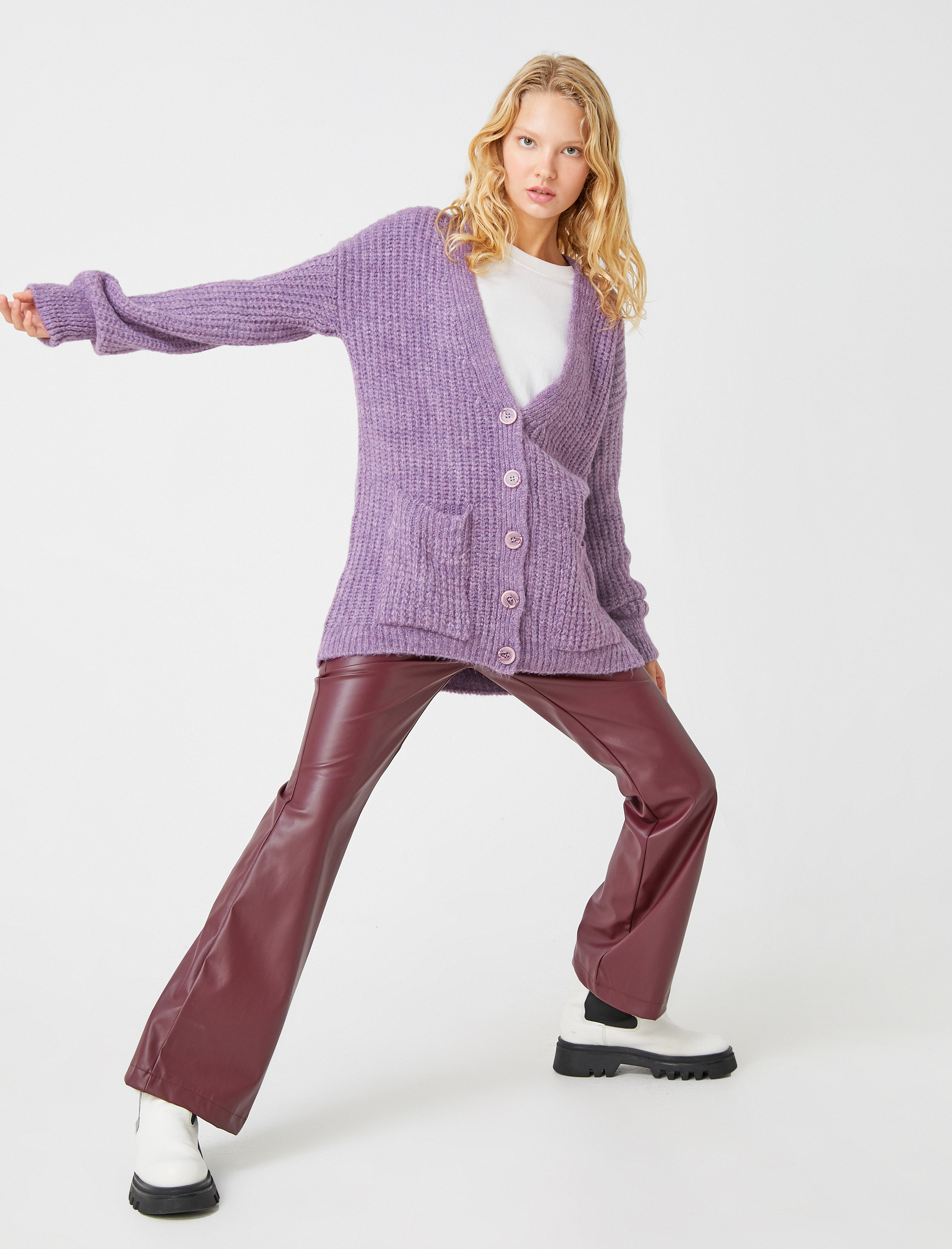 Örgü Hırka Düğmeli Uzun Kollu