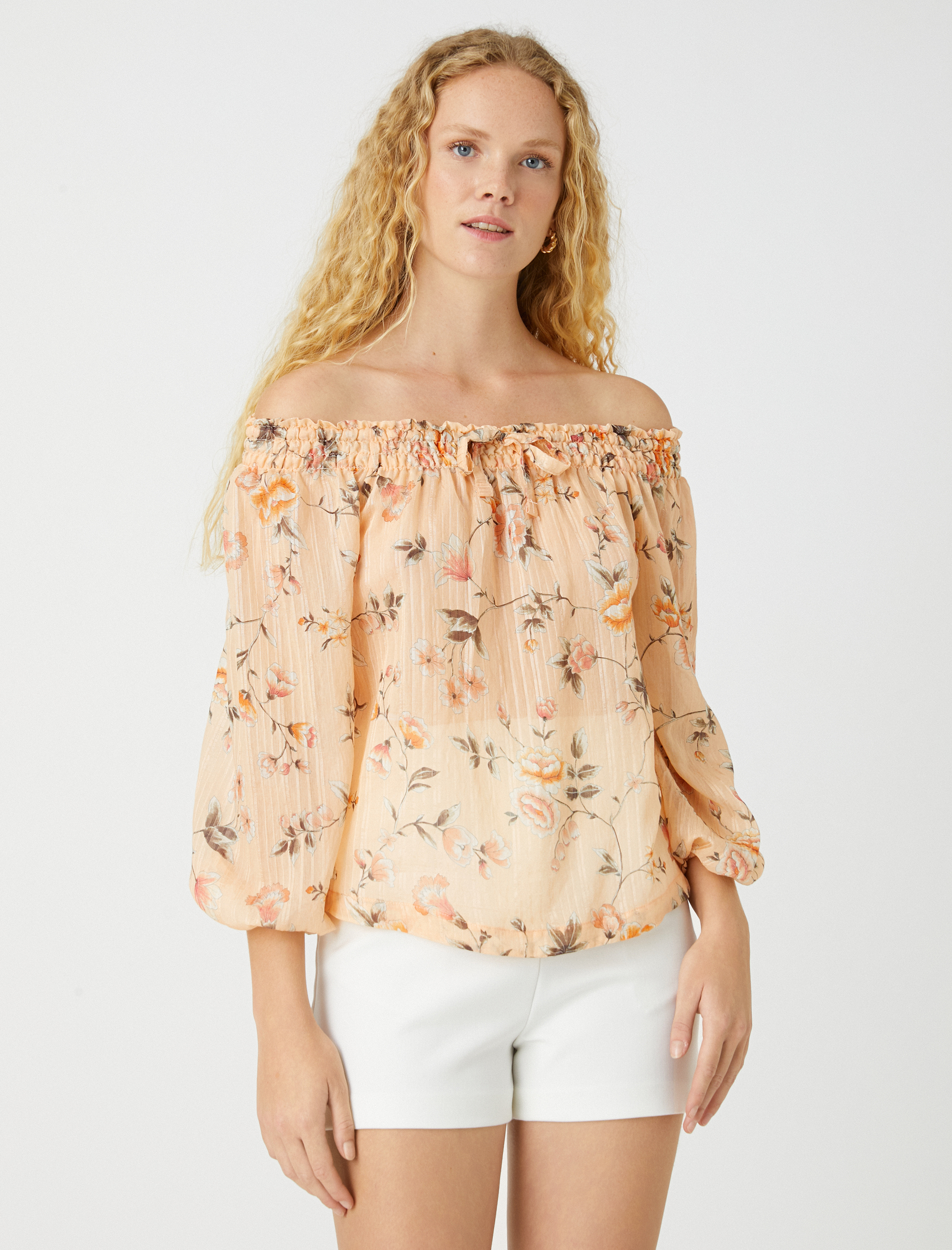   Omzu Açık Şifon Bluz