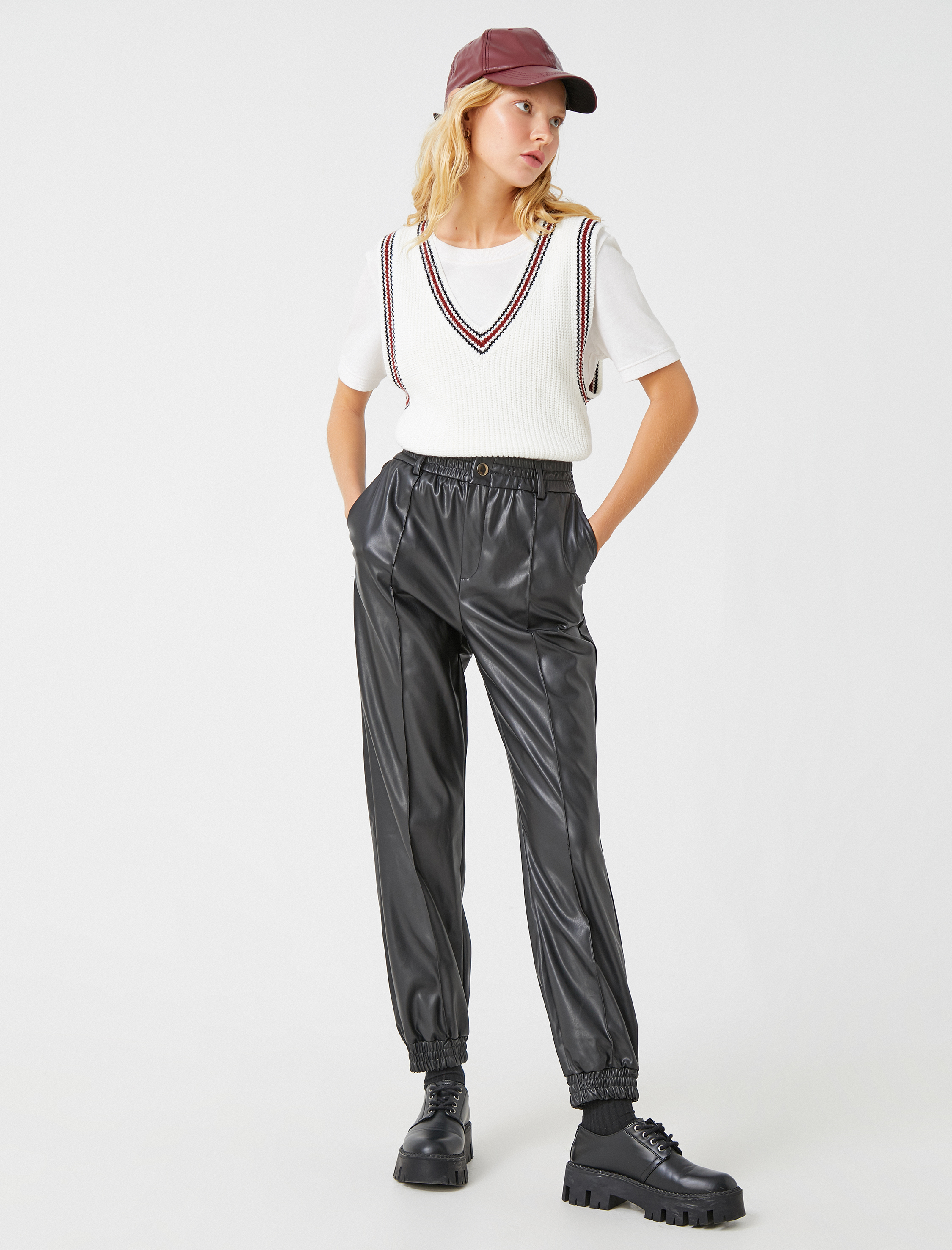 Jogger Pantolon Deri Görünümlü