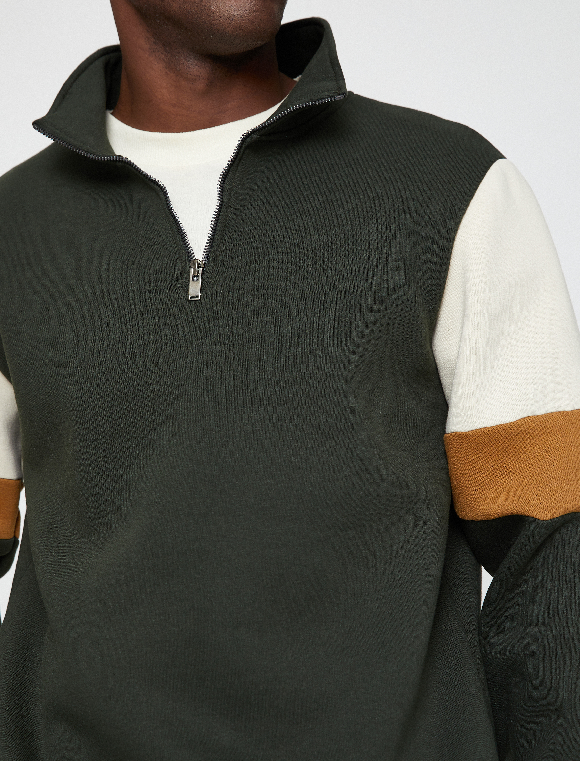   Dik Yaka Sweatshirt Şardonlu Renk Bloklu Fermuarlı