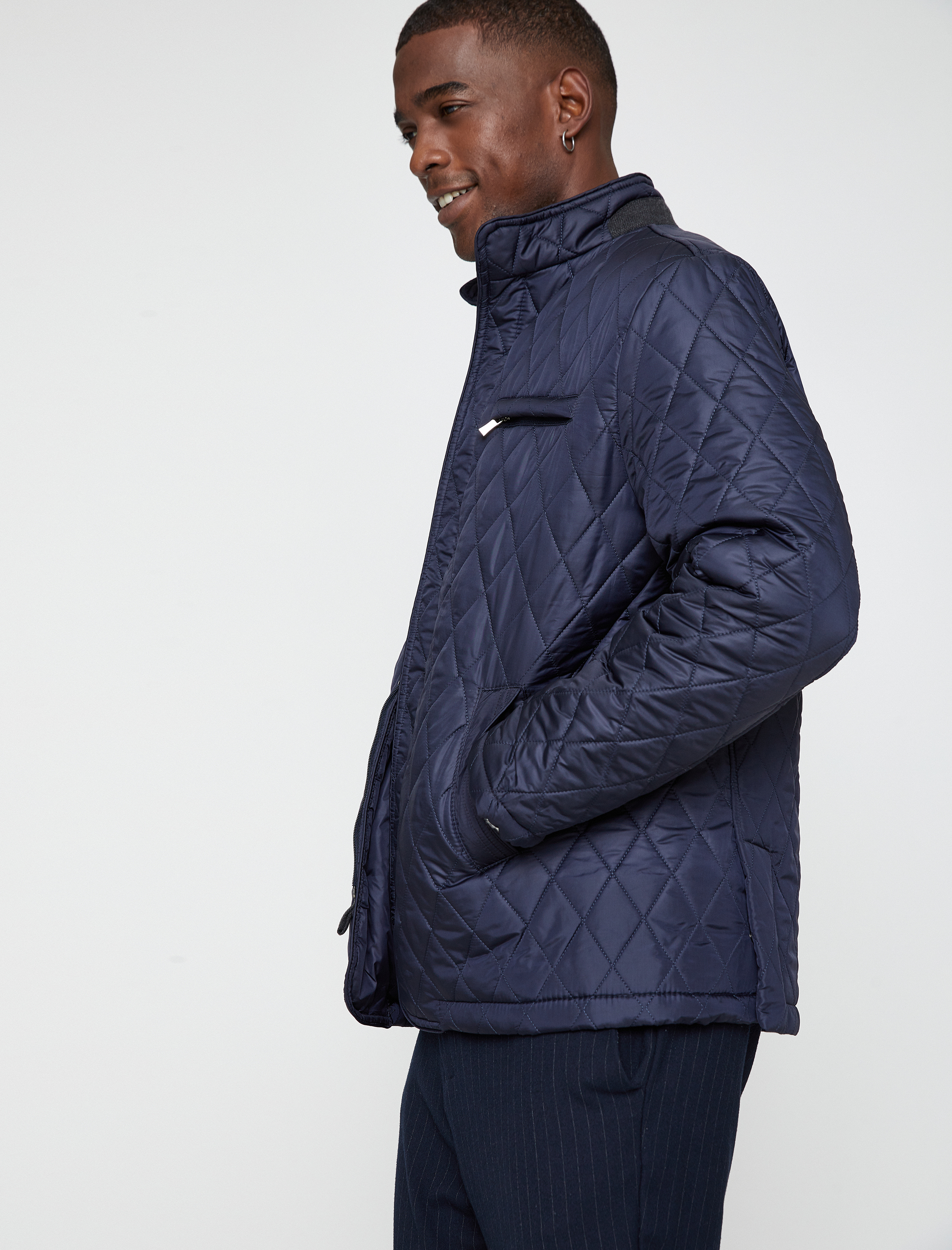   Kapitone Mont Dik Yaka Cep Detaylı