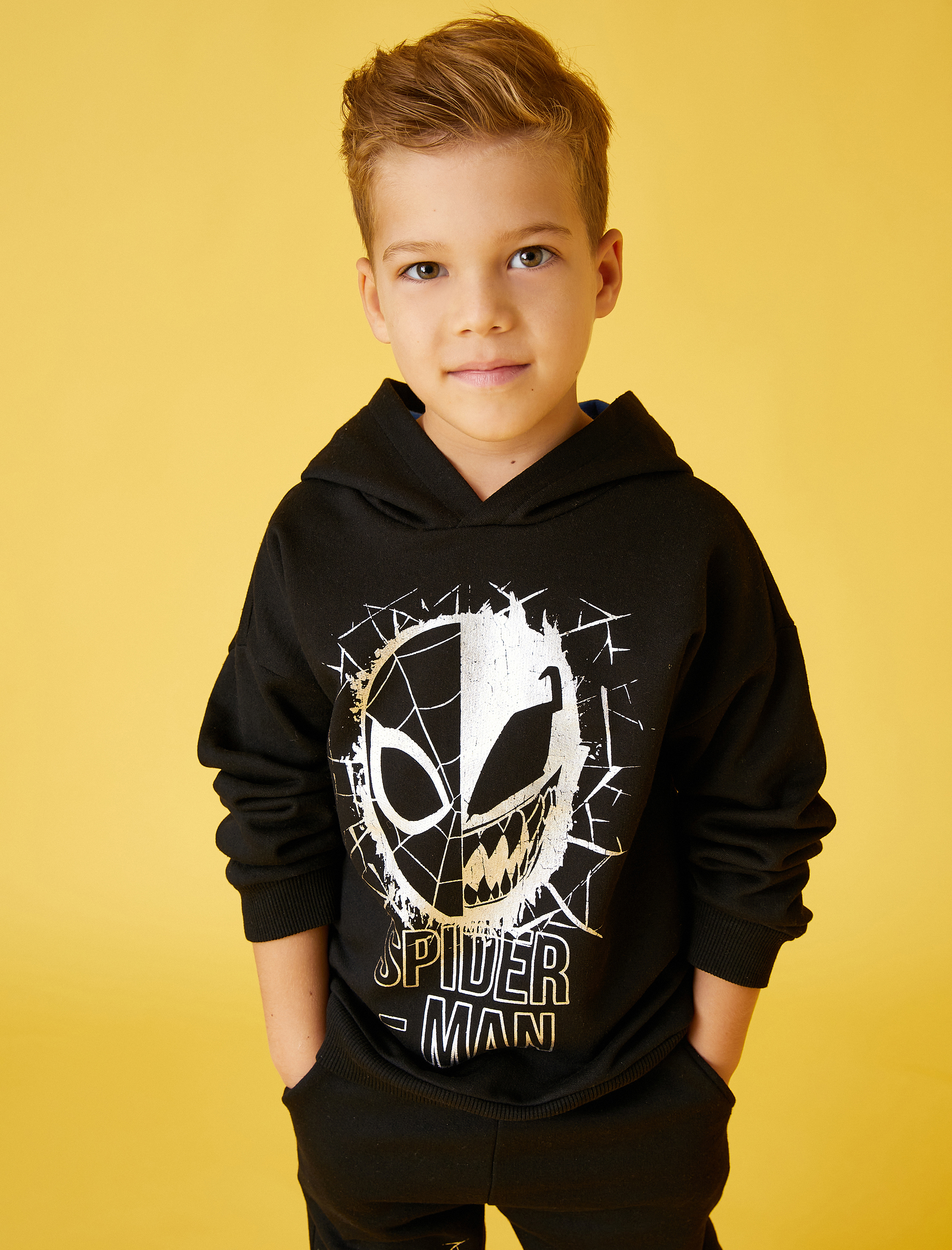 Erkek Çocuk Örümcek Adam Sweatshirt Baskılı Lisanslı Kapüşonlu