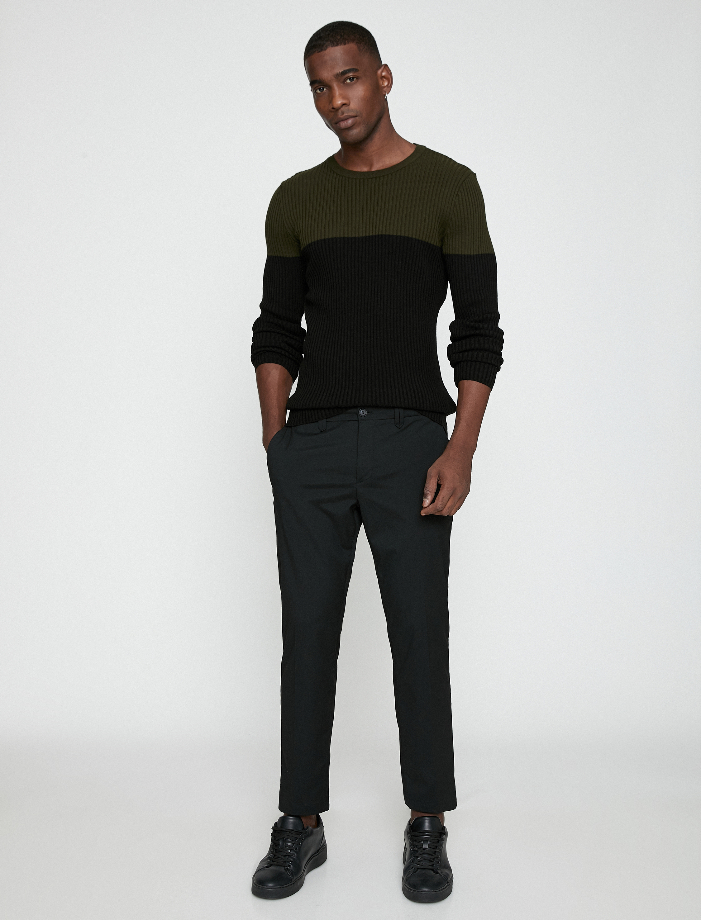   Basic Kazak Renk Bloklu Bisiklet Yaka