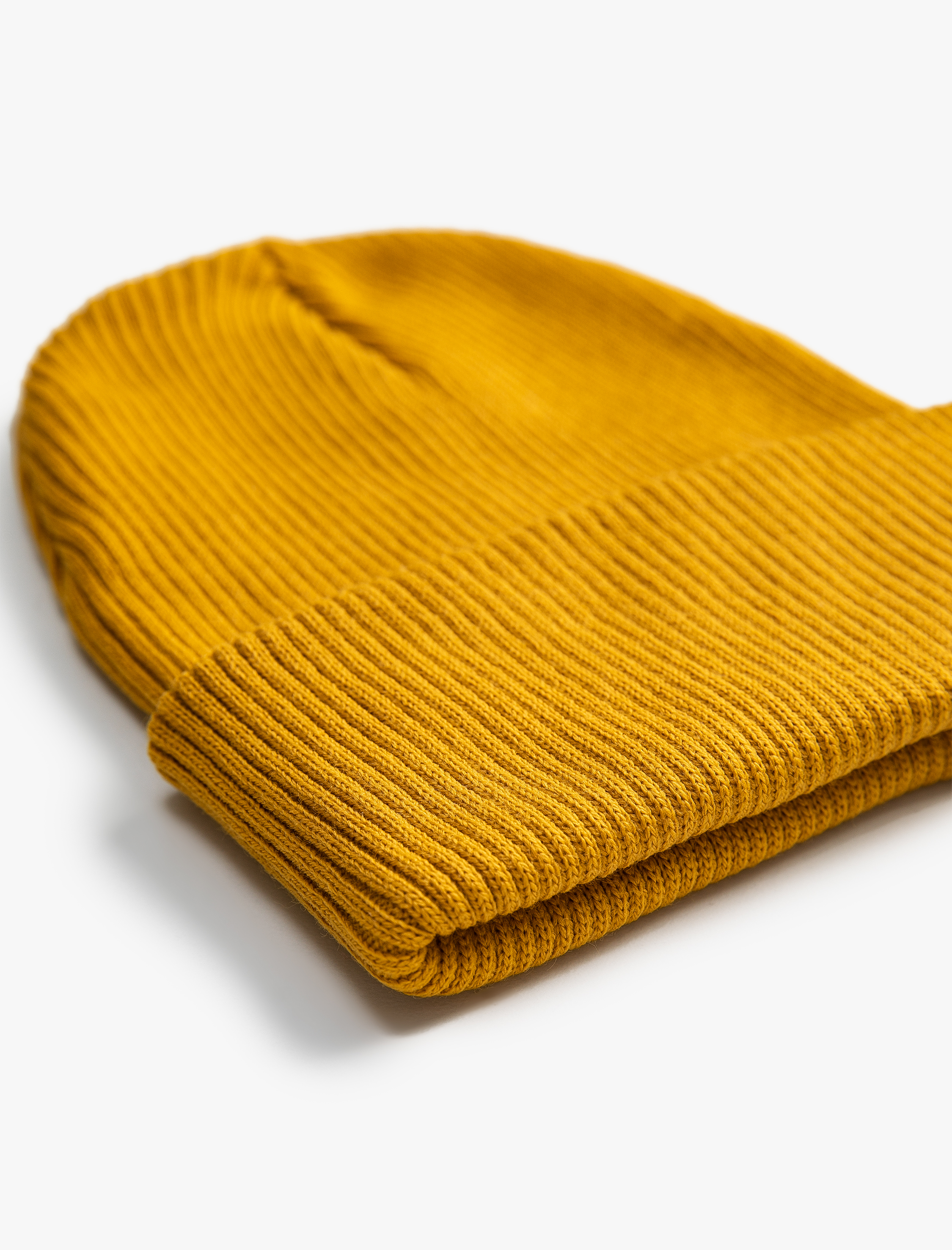  Erkek Çocuk Lastikli Örgü Bere