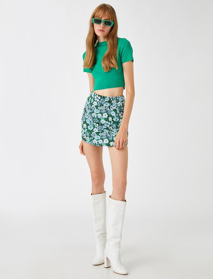  Çiçekli Mini Etek