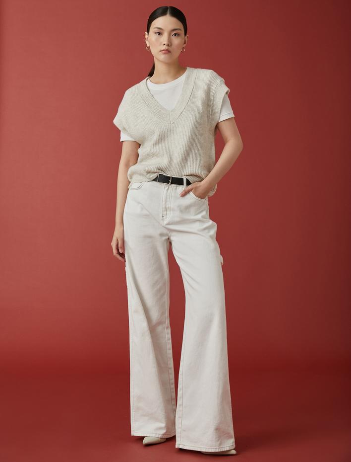  Örgü Süveter V Yaka Kolsuz