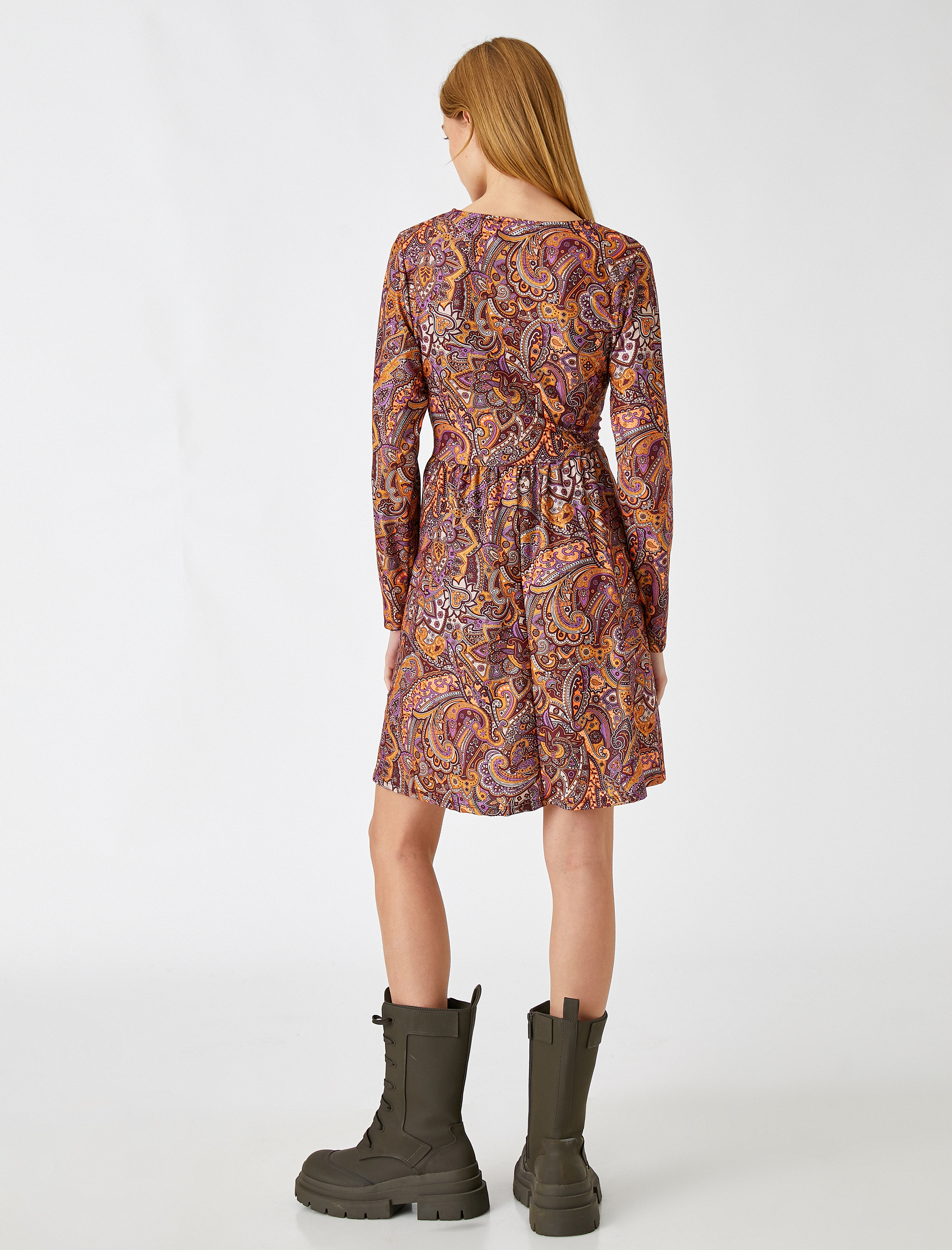   Kısa Kışlık Elbise Uzun Kollu