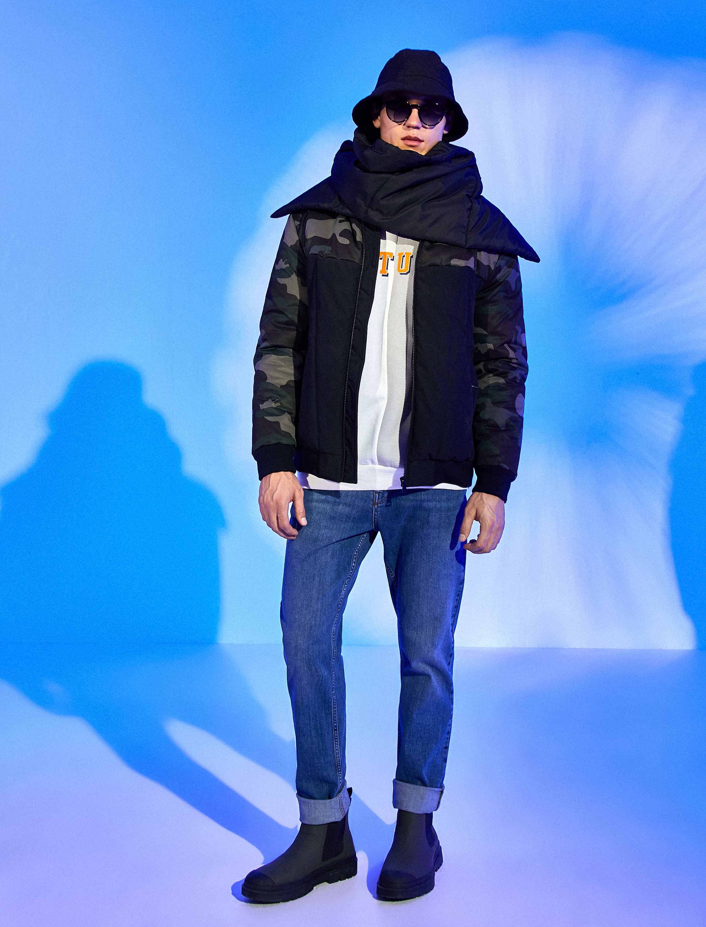   Kapşonlu Anorak Mont Kamuflaj Baskılı