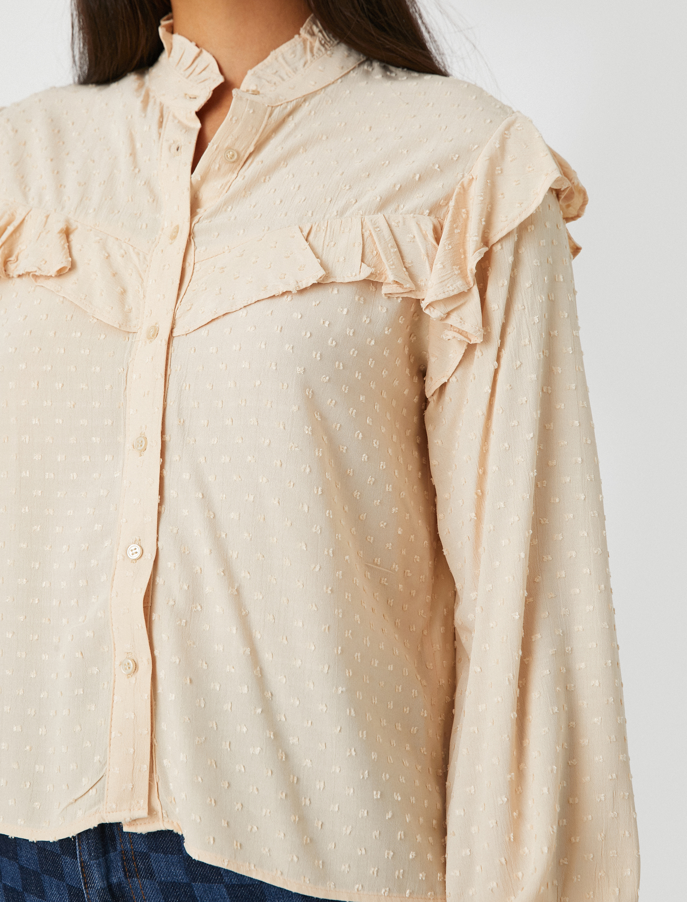   Fırfırlı Gömlek Hakim Yaka Dokulu