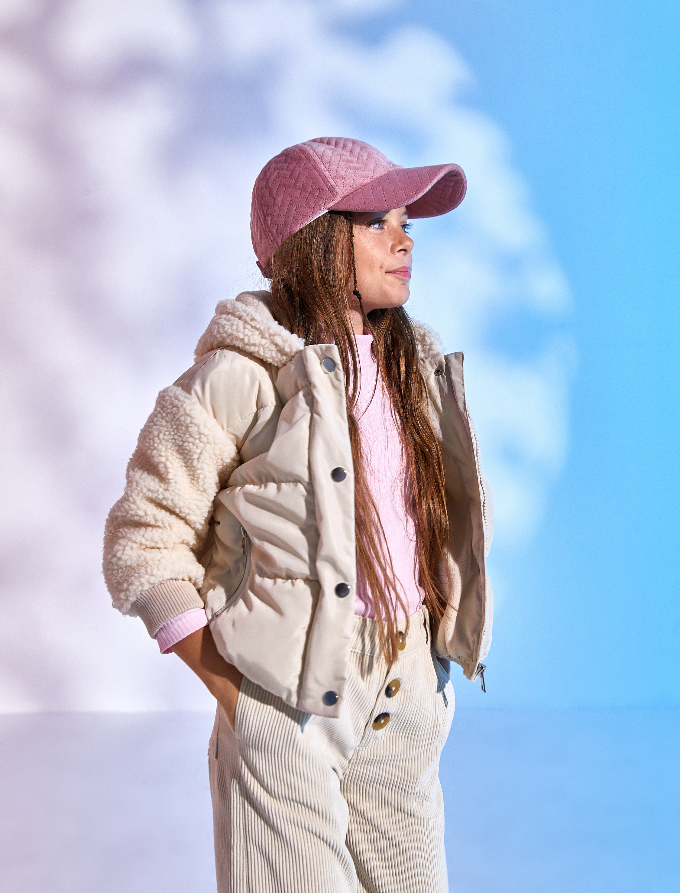  Kız Çocuk Şişme Mont Peluş Detaylı Kapüşonlu