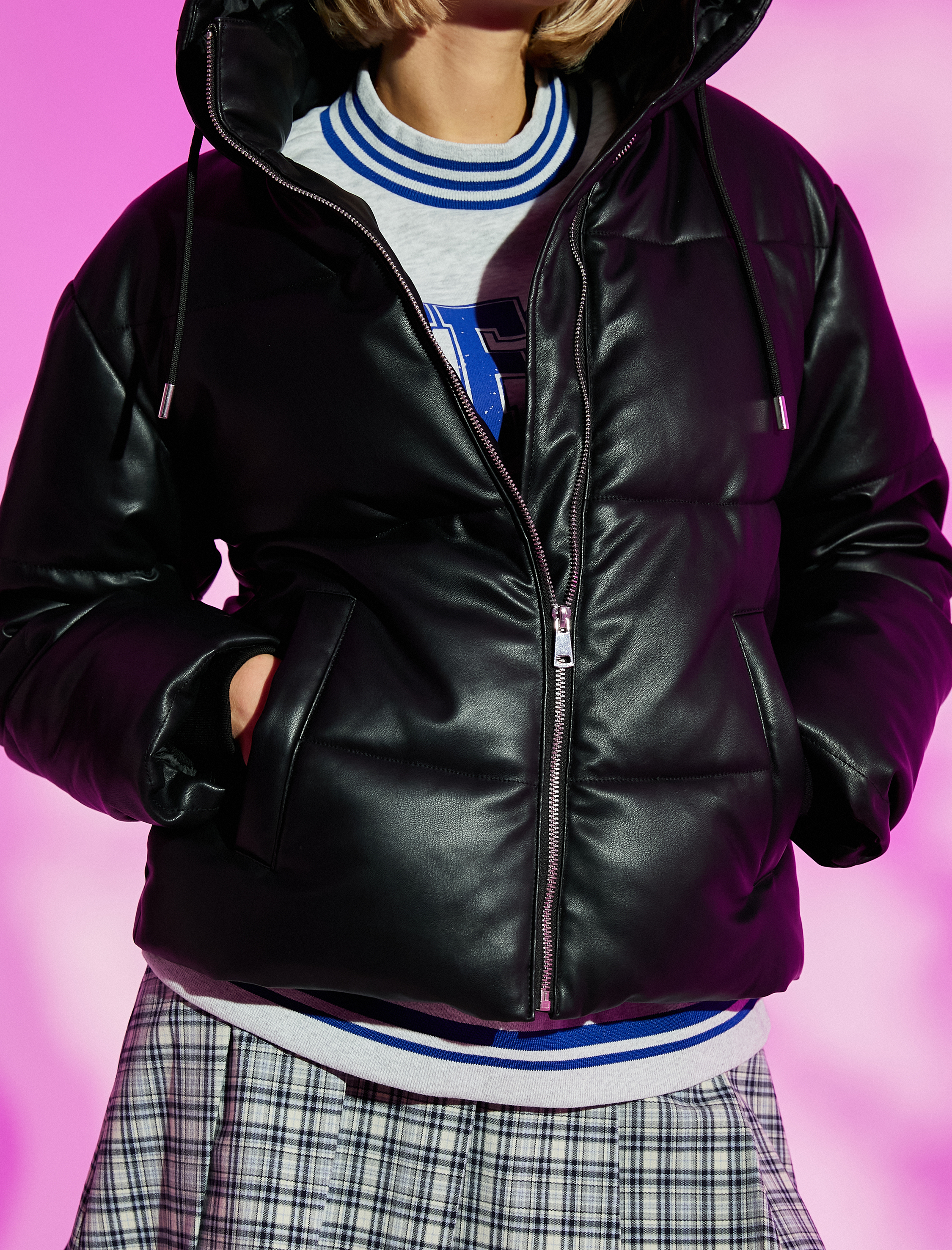   Şişme Mont Kapüşonlu Fermuarlı