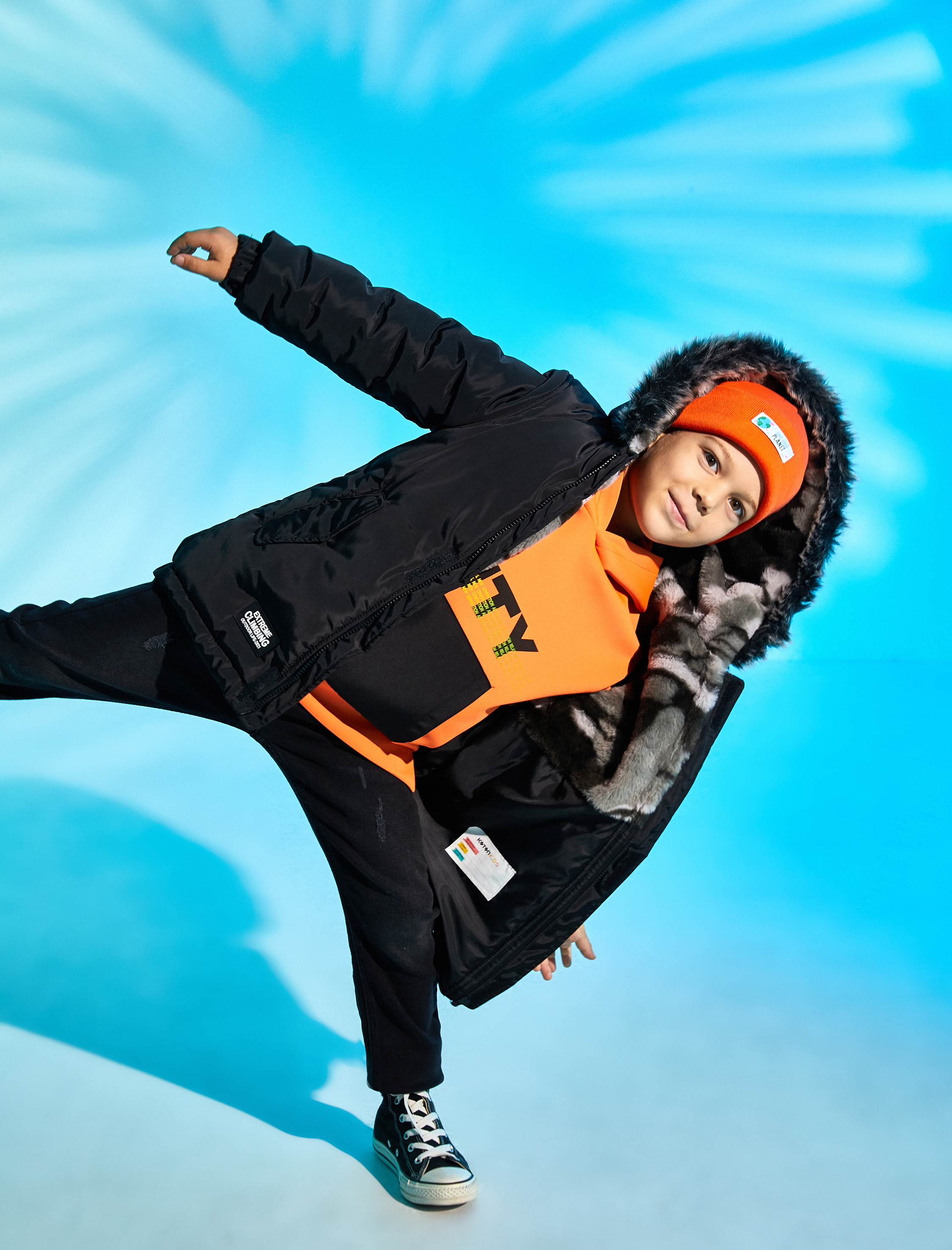  Erkek Çocuk Parka Suni Kürk Detaylı Kapüşonlu