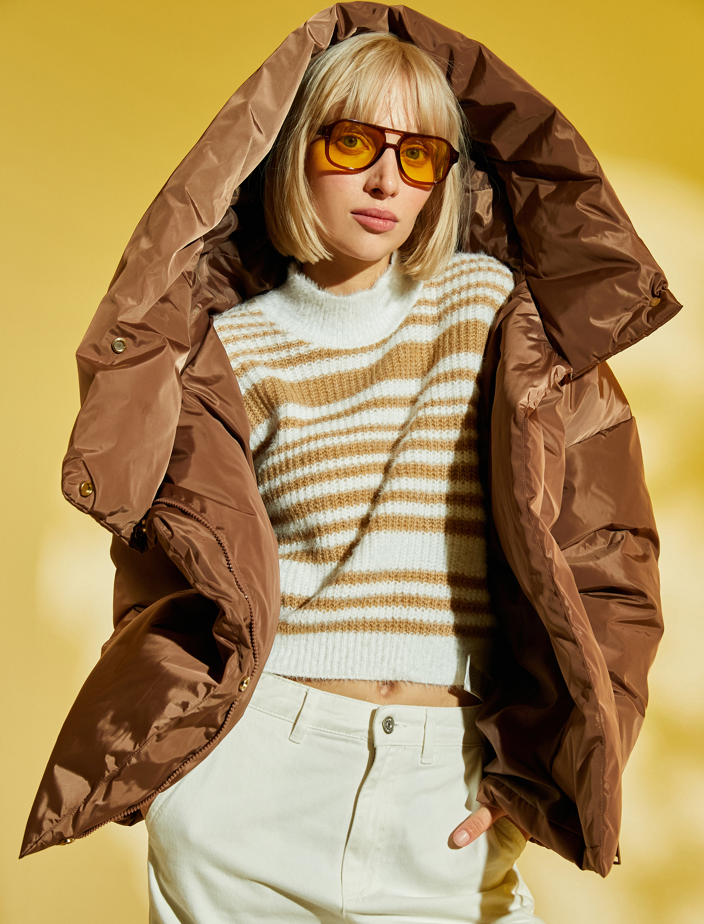   Şişme Mont Kapüşonlu Cep Detaylı