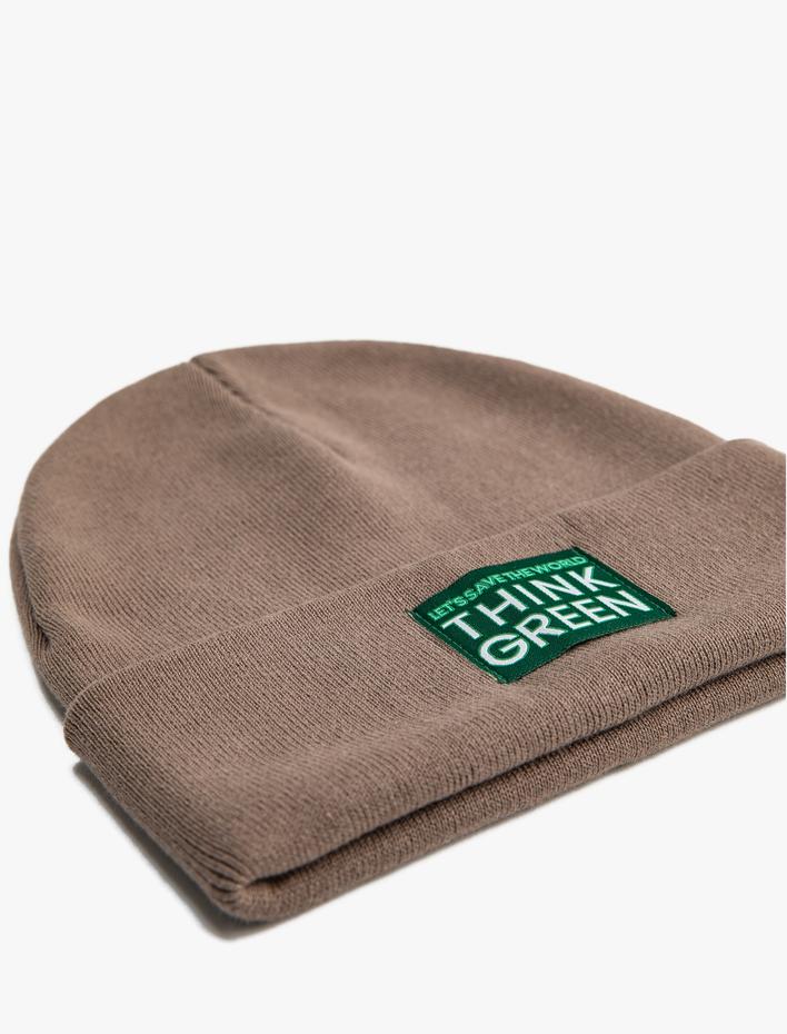 Erkek Slogan Baskılı Bere Katlama Detaylı