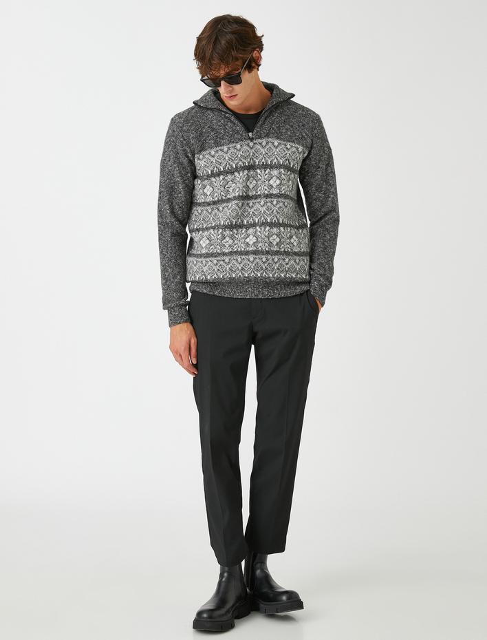  Jakarlı Kazak Dik Yaka Fermuar Detaylı