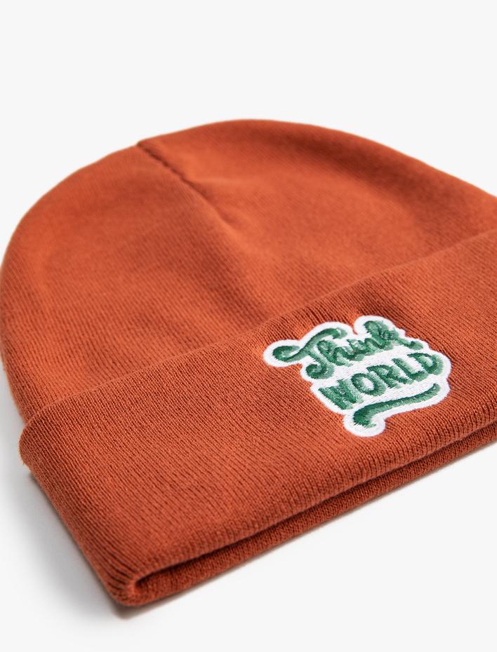 Kadın Triko Bere İşleme Detaylı