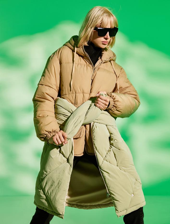  Şişme Mont Kapüşonlu Cep Detaylı