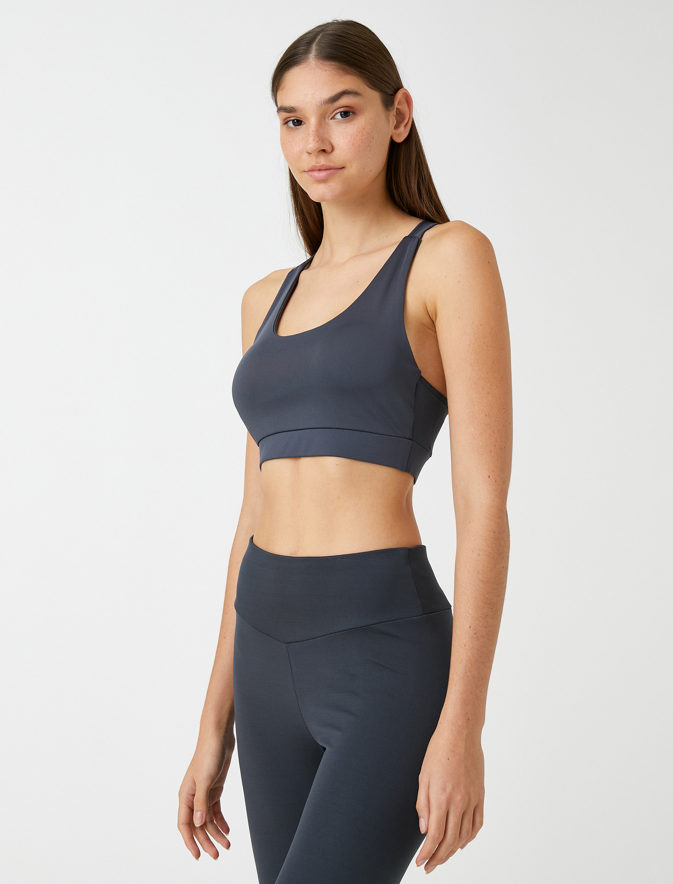   Halter Yaka Sporcu Sütyeni