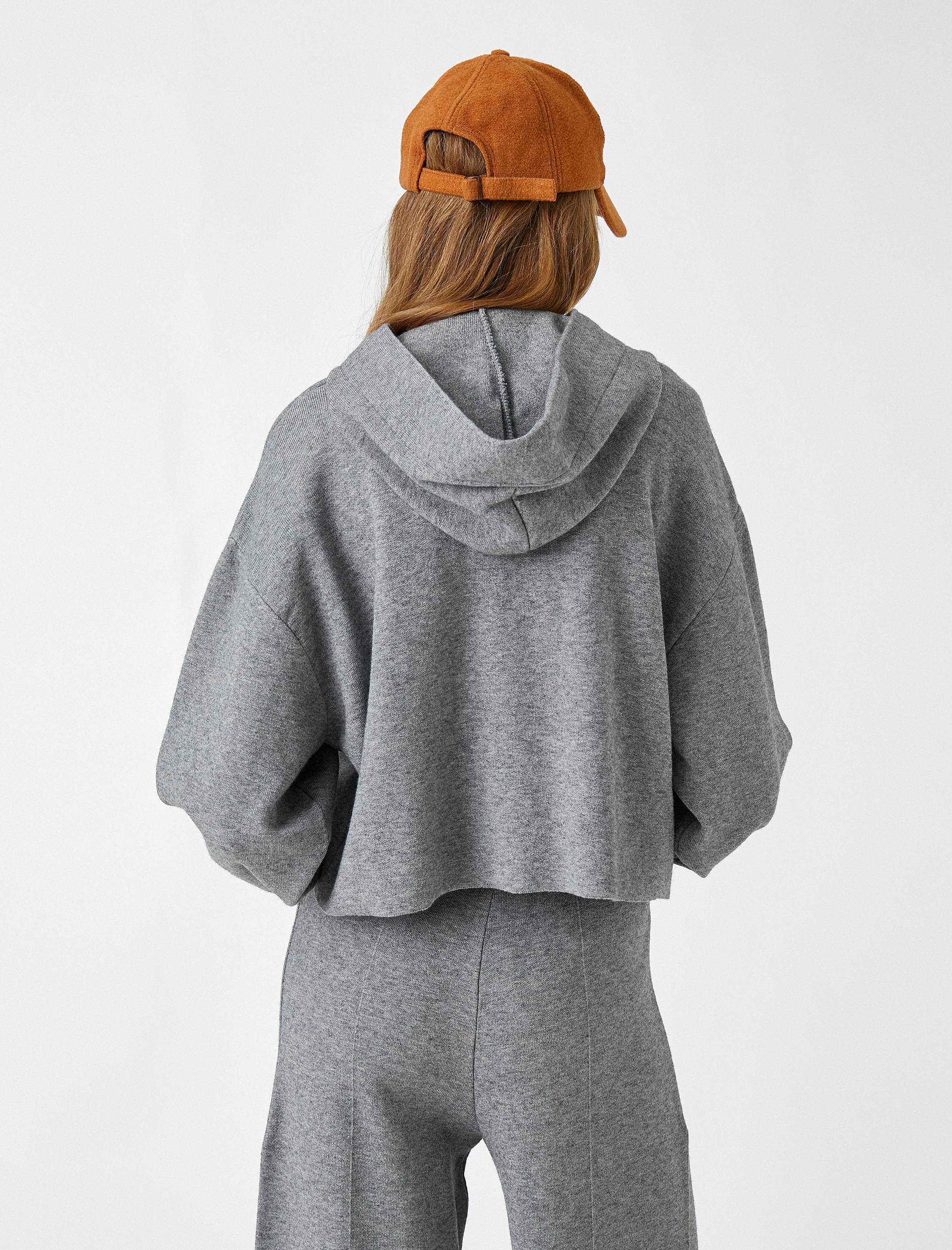   Kapüşonlu Basic Sweatshirt