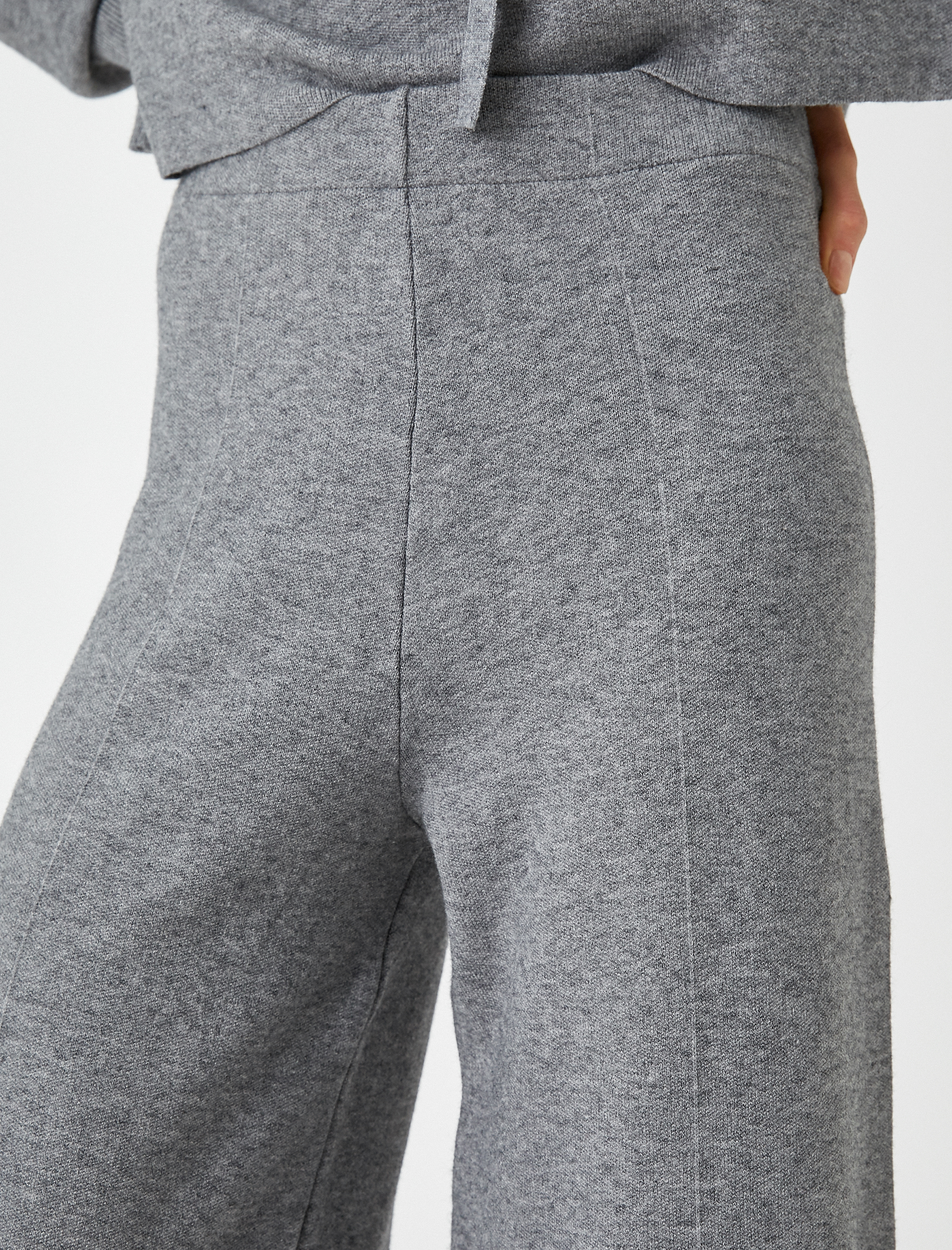   Bol Paça Eşofman Altı Beli Lastikli