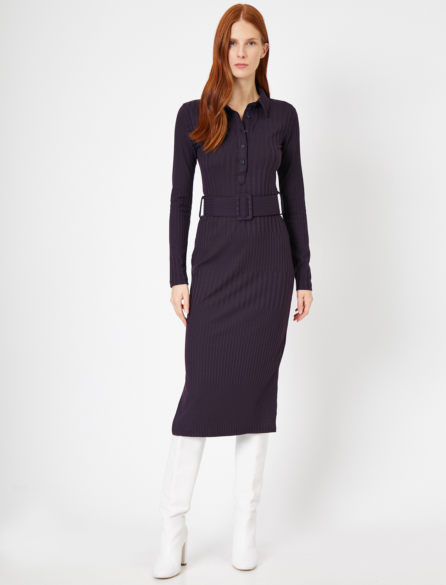   Düğme Detaylı Tişört