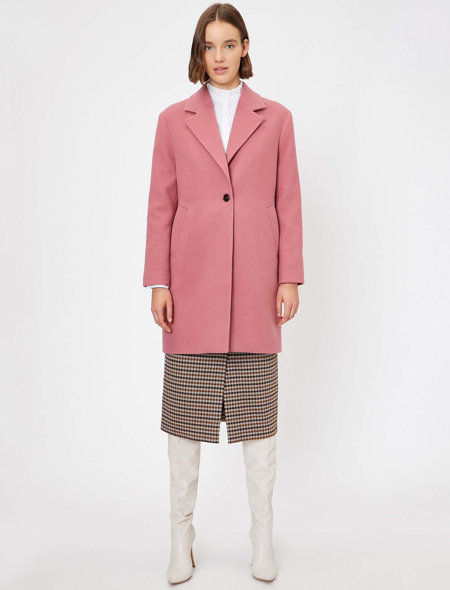   Dügme Detayli Kaban