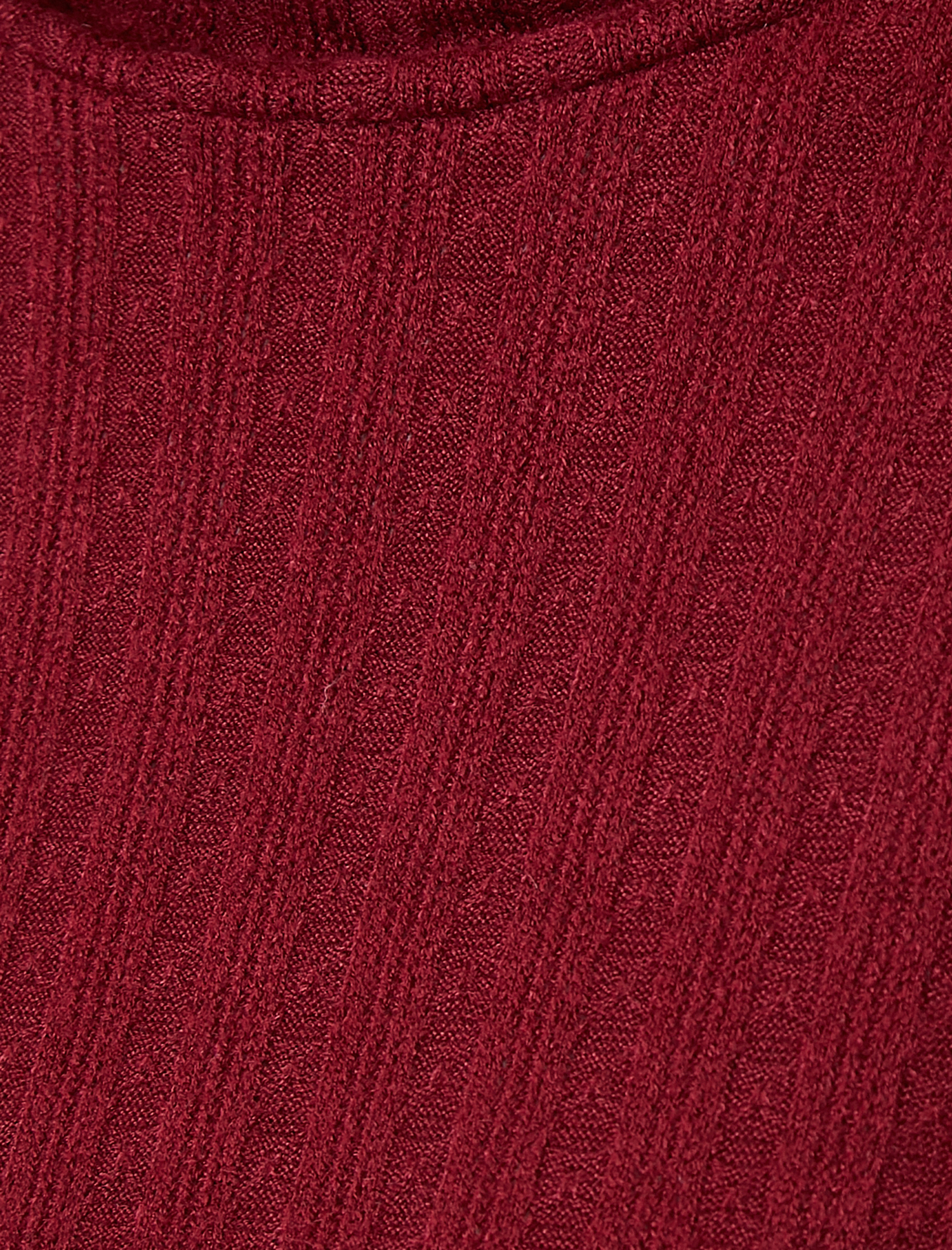   Yüksek Yaka Tişört