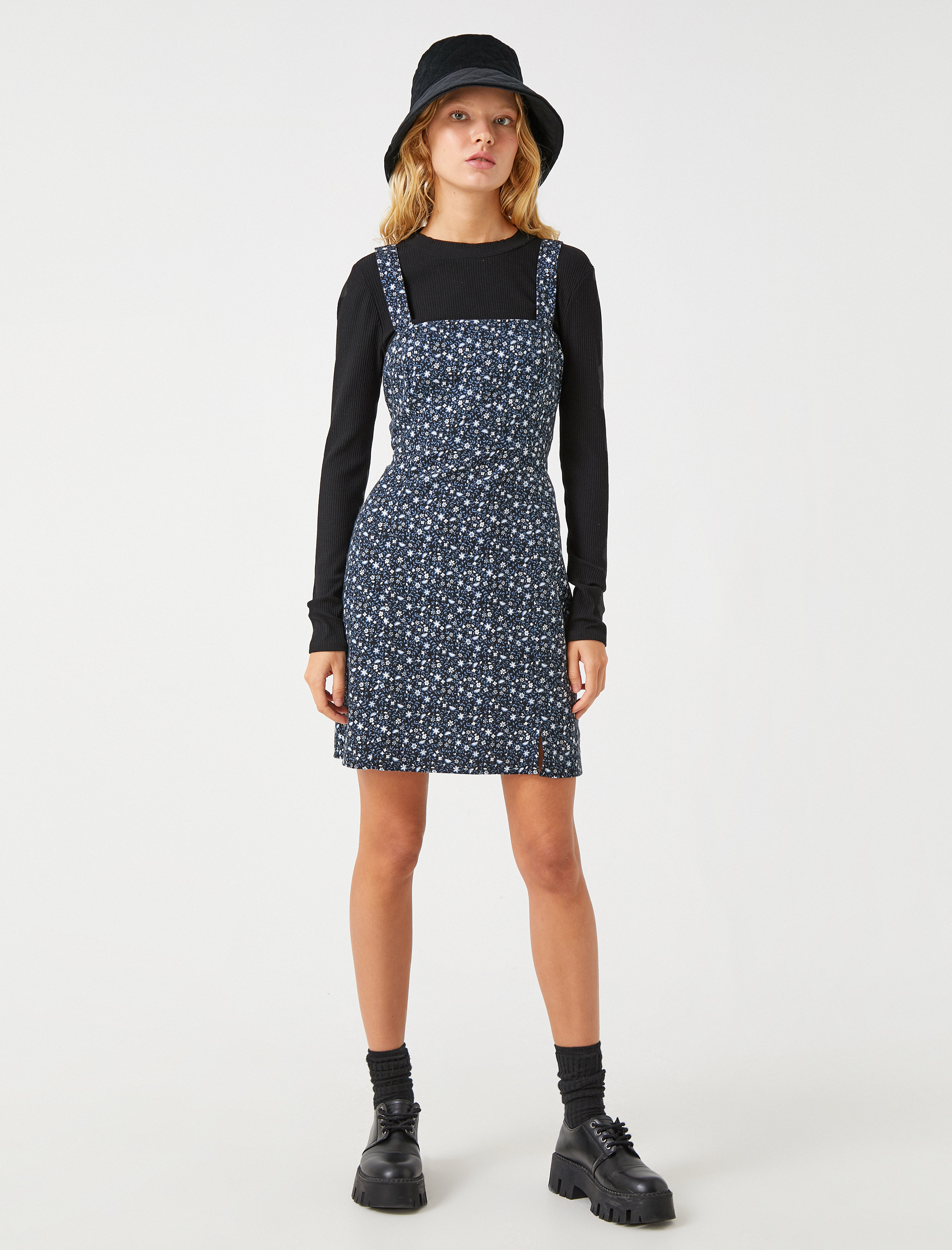   Çiçekli Elbise Pamuklu Yırtmaç Detaylı