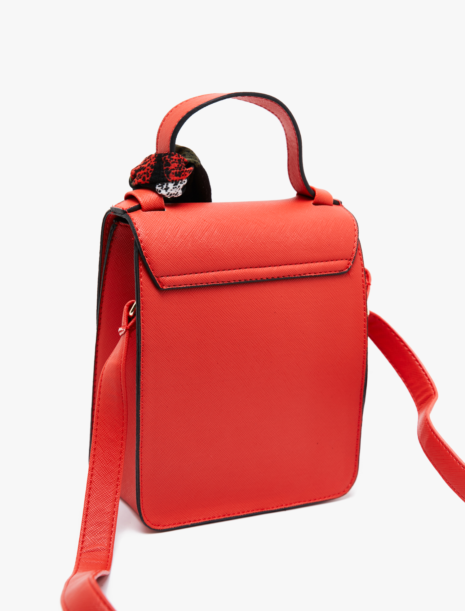  Kadın Deri Görünümlü Omuz Çantası