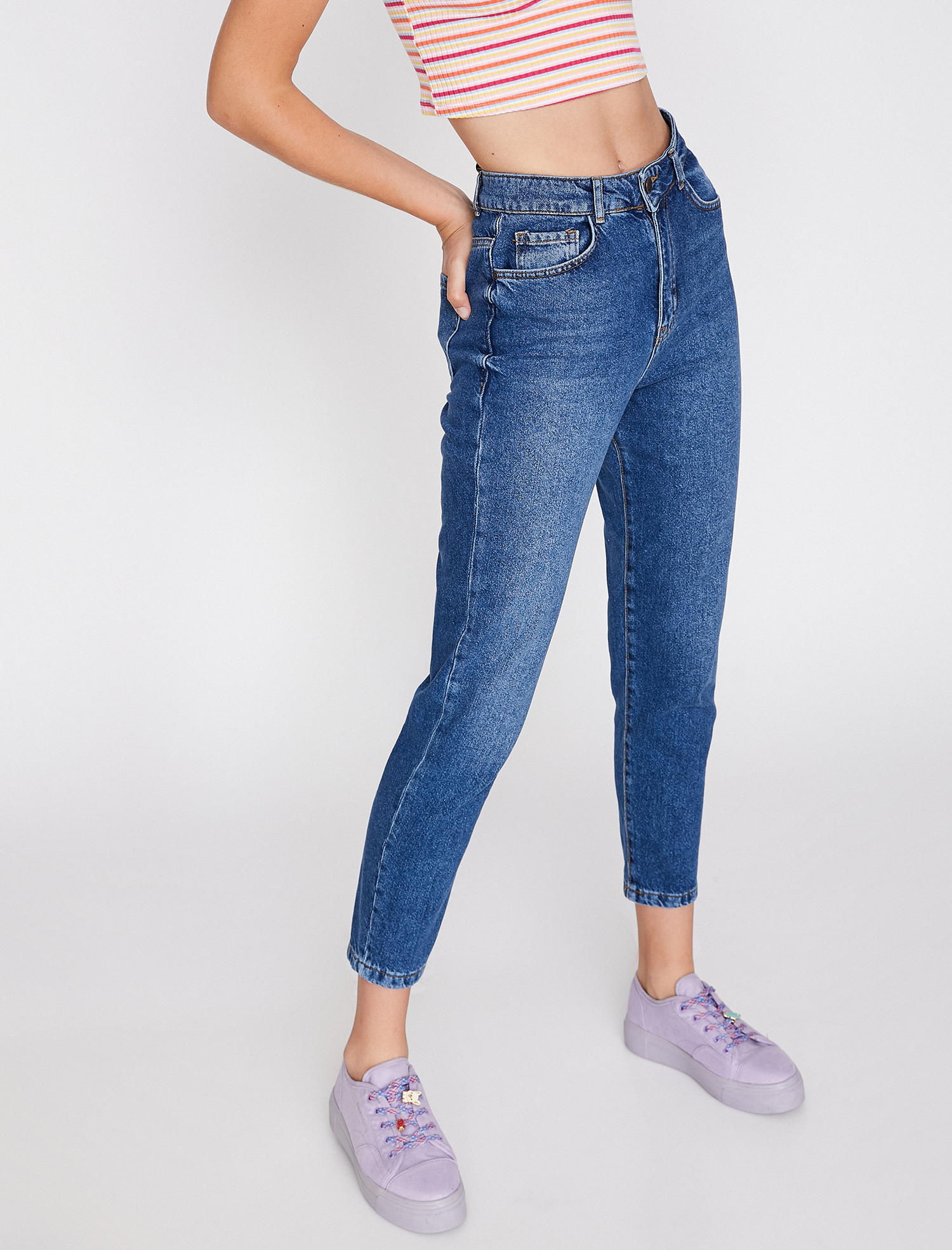   Mom Jean - Yüksek Bel Rahat Kesim Dar Paça Pantolon