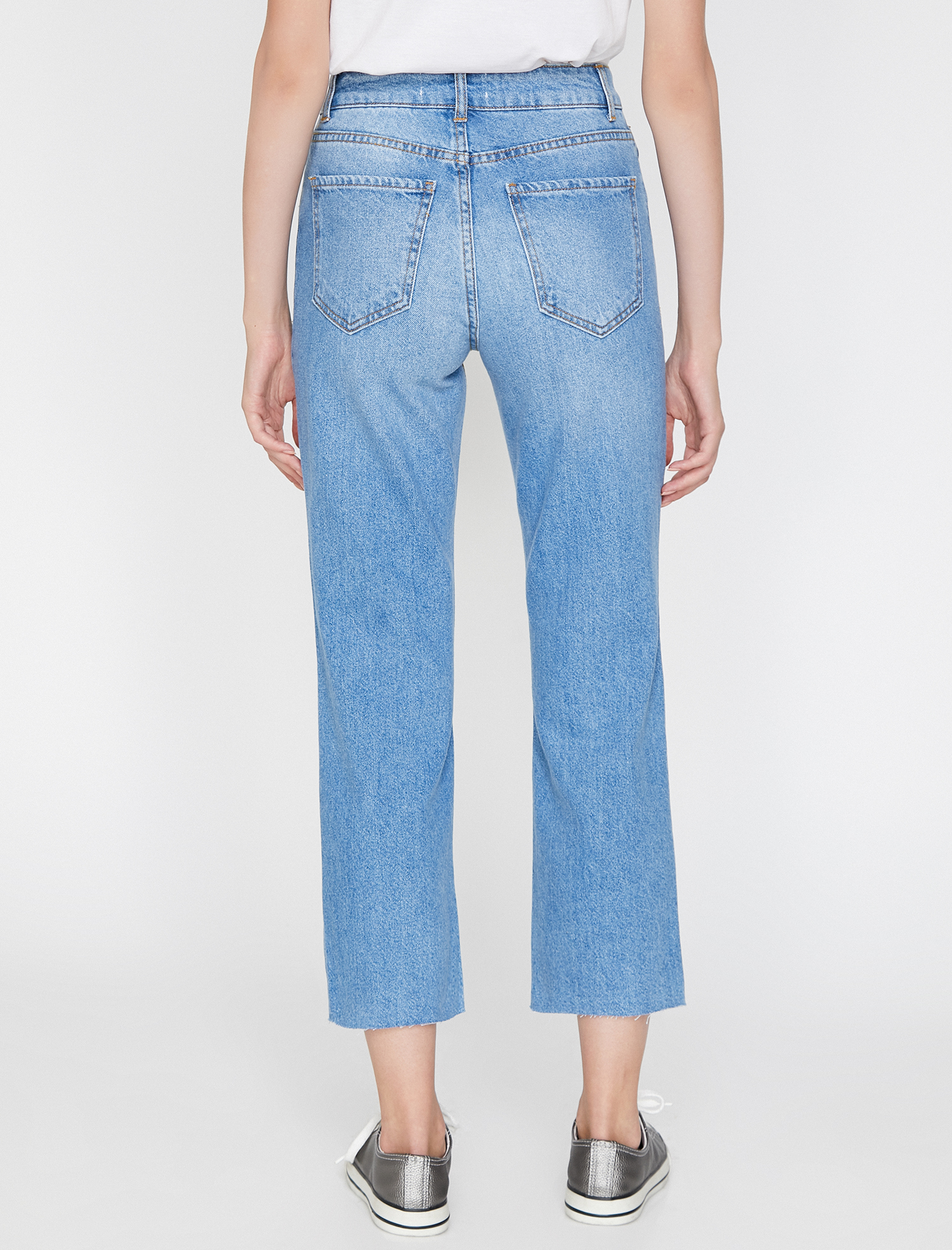   Eve Slim Jean - Yüksek Bel Normal Kesim Hafif Düz Paça Pantolon