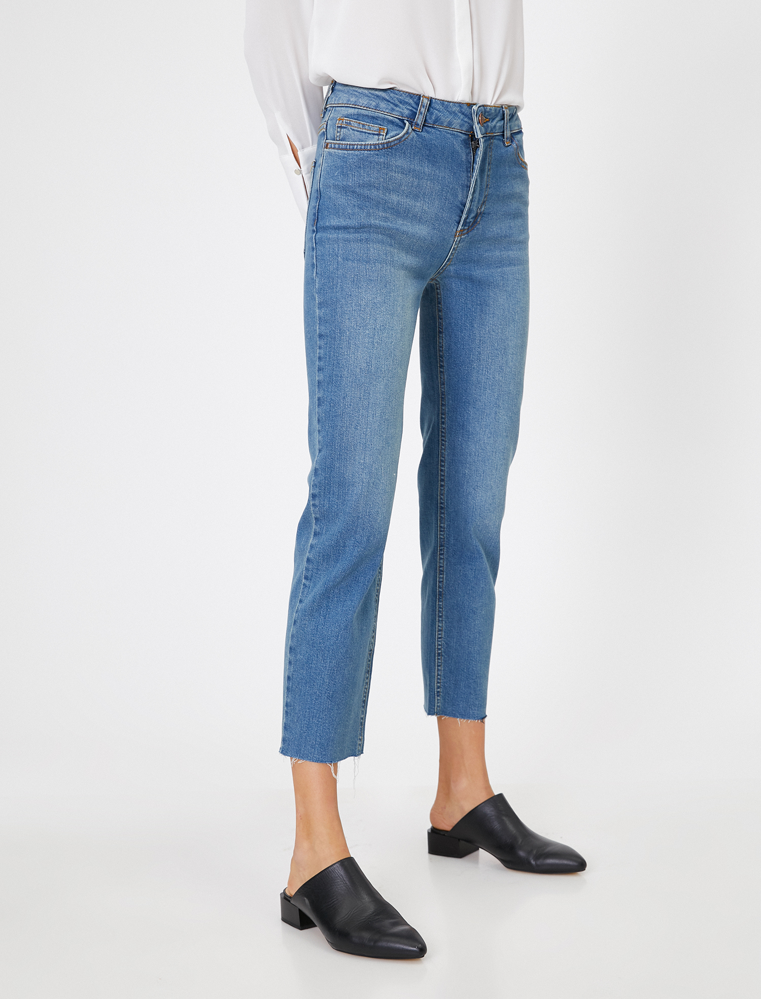   Eve Slim Jean - Yüksek Bel Normal Kesim Hafif Düz Paça Straight Jean Pantolon