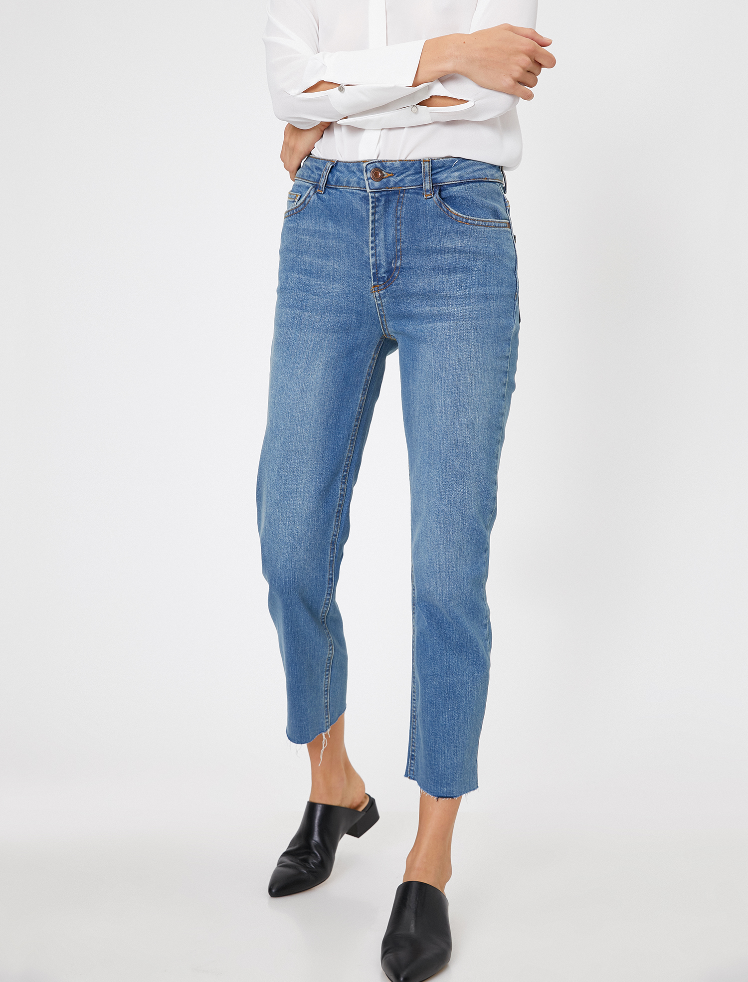   Eve Slim Jean - Yüksek Bel Normal Kesim Hafif Düz Paça Straight Jean Pantolon