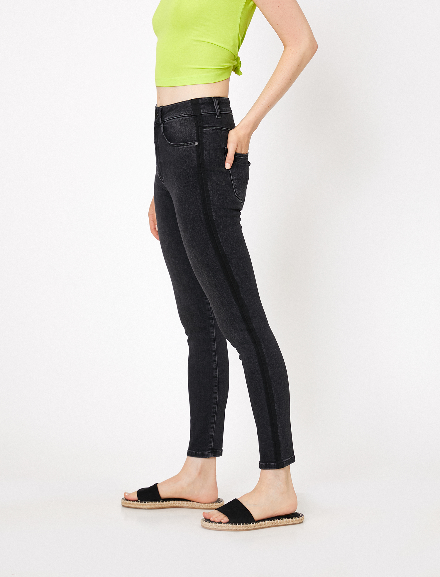   Carmen Jean - Yüksek Bel Dar Kesim Dar Paça Pantolon