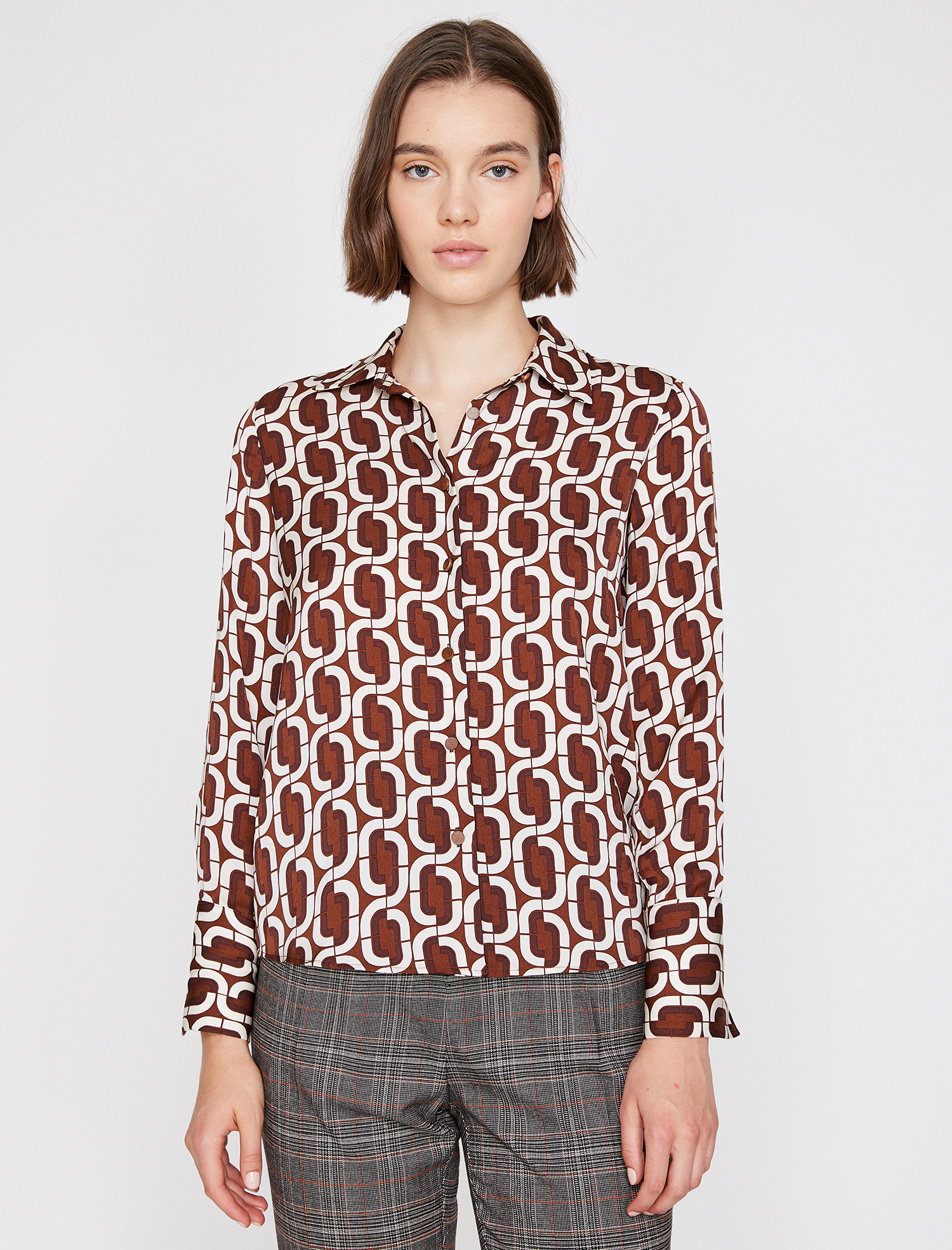   Geometrik Desenli Gömlek