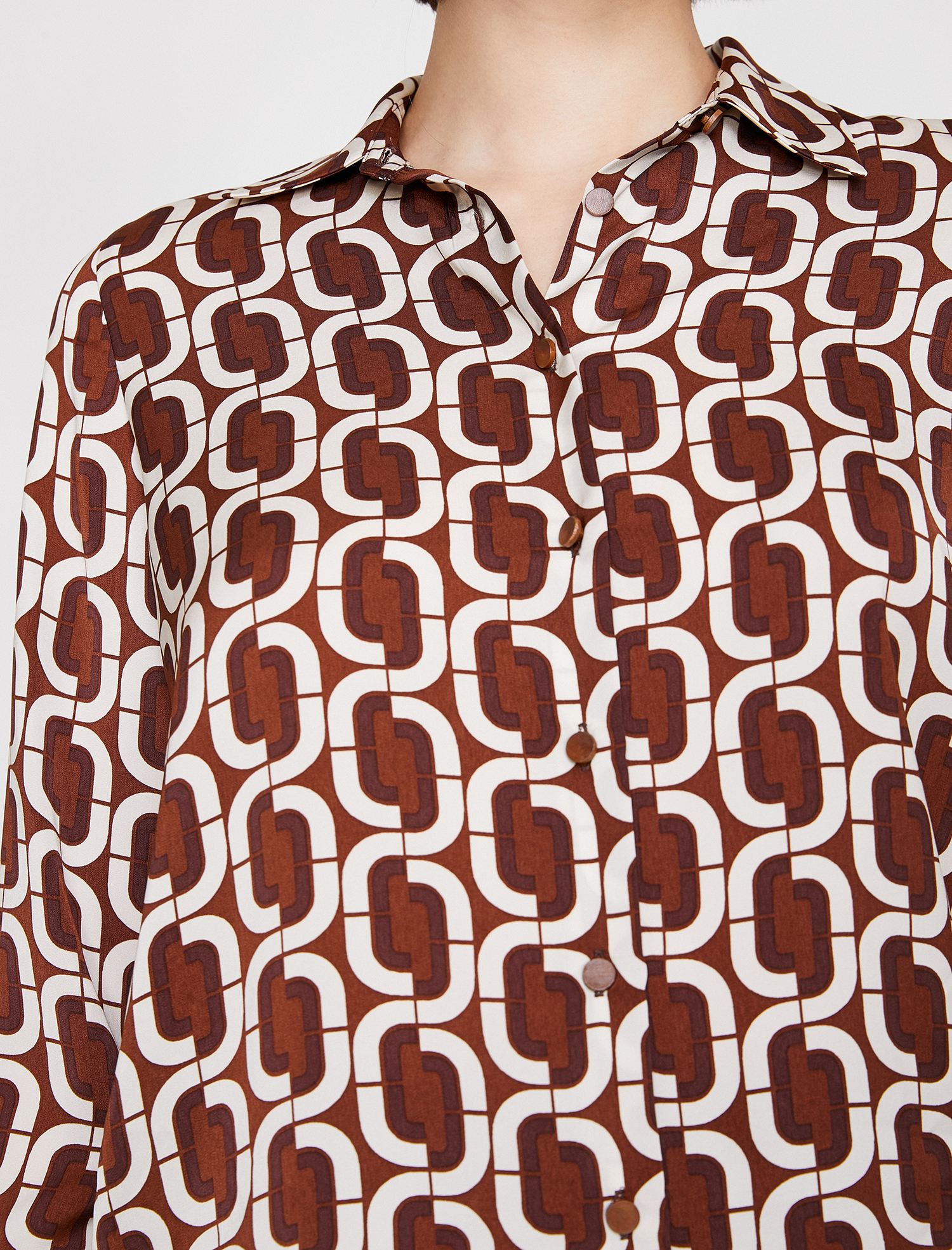   Geometrik Desenli Gömlek