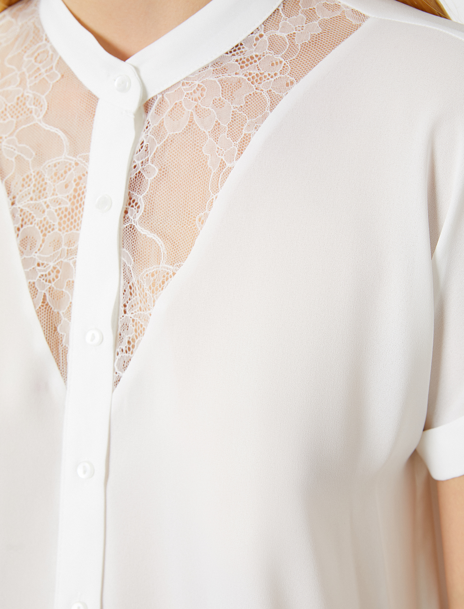   Dantel Detaylı Bluz