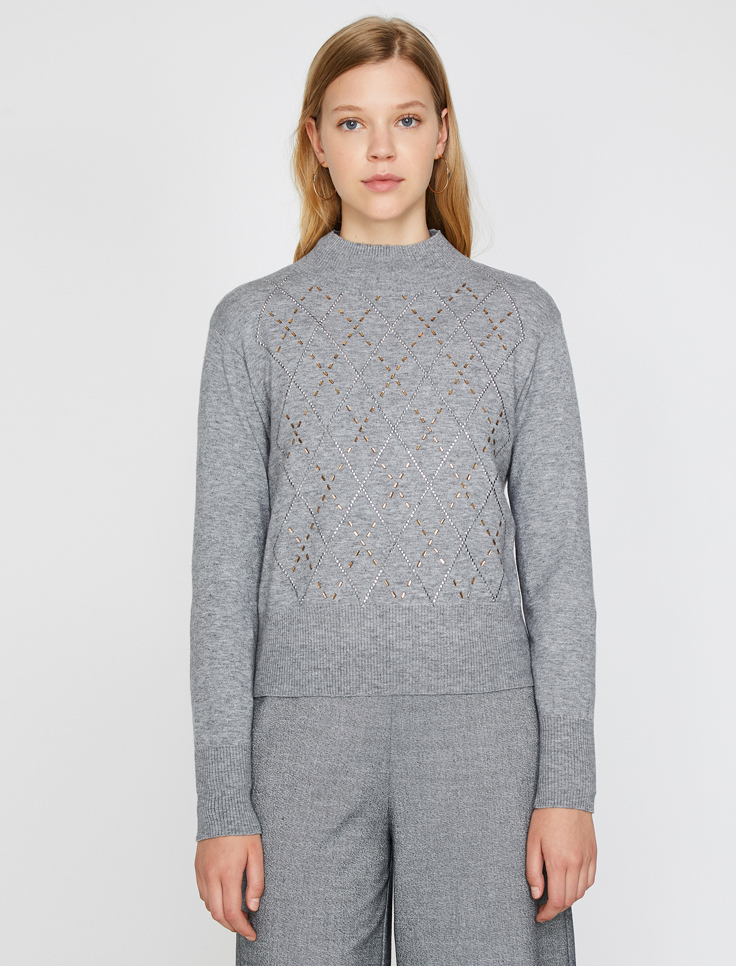 Taş Detaylı Triko Kazak