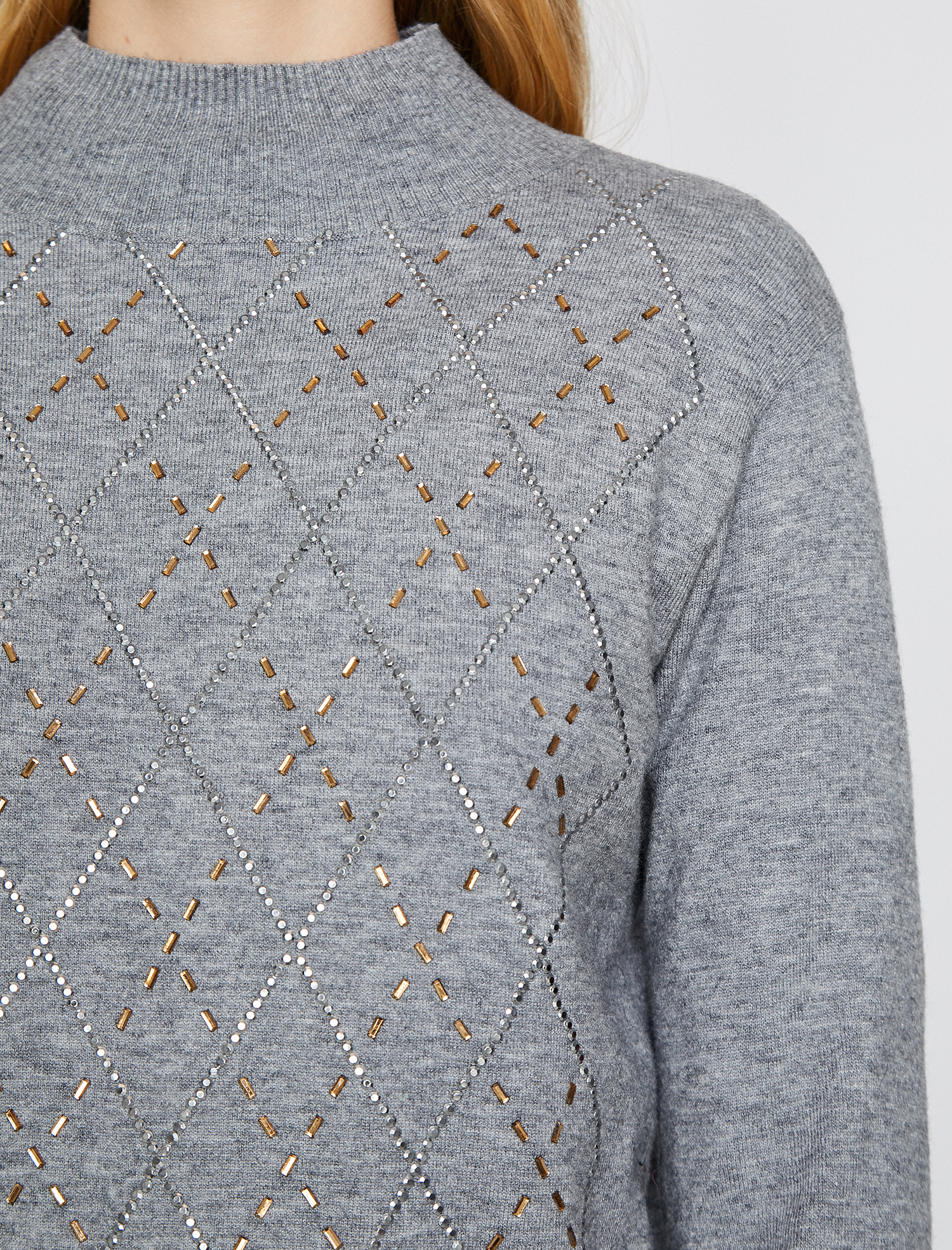 Taş Detaylı Triko Kazak