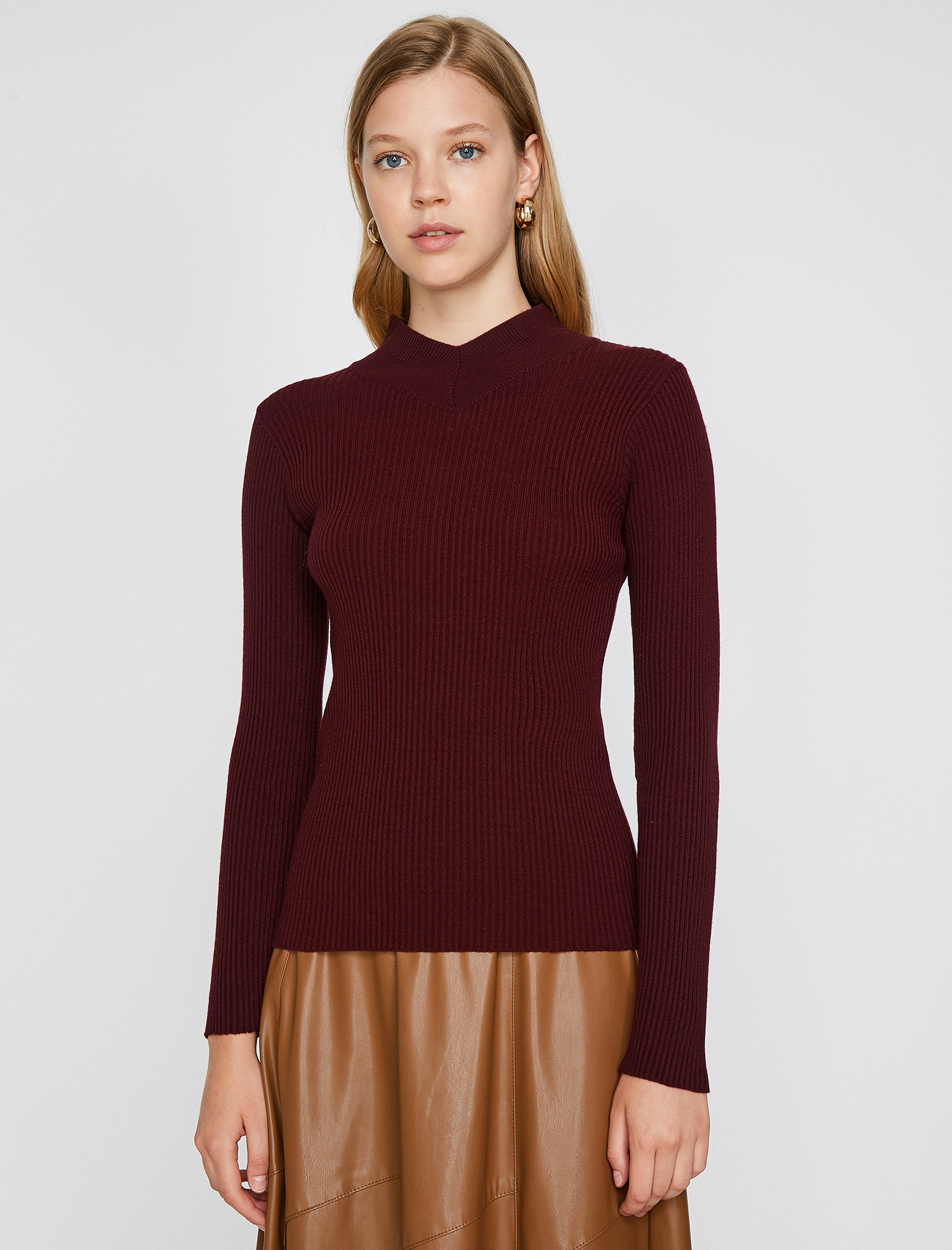   Yaka Detaylı Triko Kazak