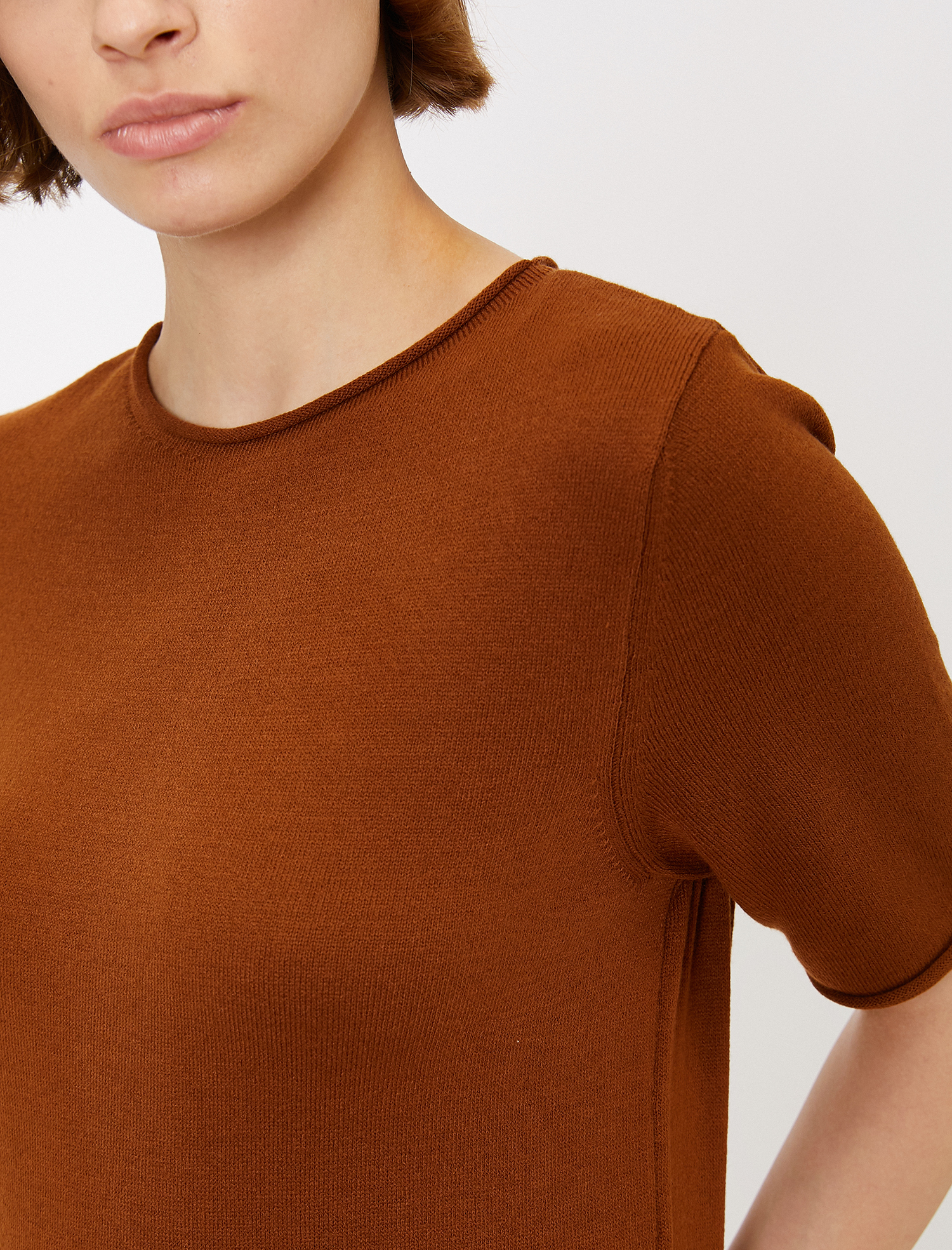   Yırtmaç Detaylı Triko Elbise