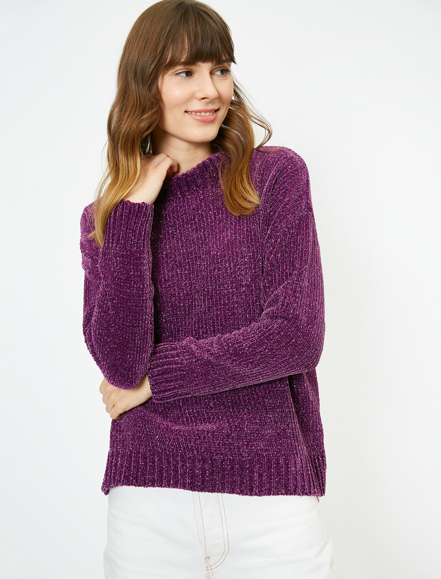   Yırtmaç Detaylı Triko Kazak