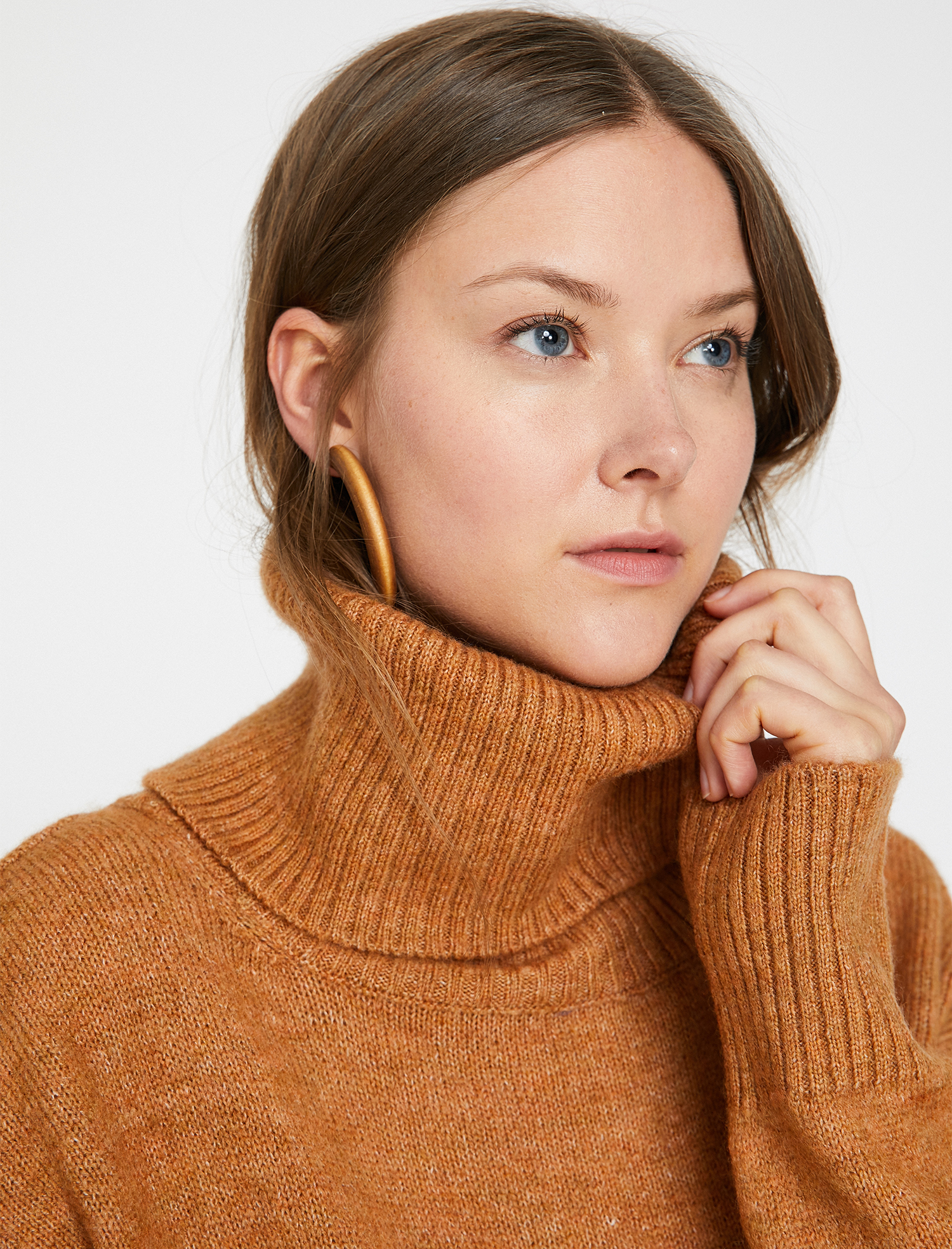   Boğazlı Triko Tunik