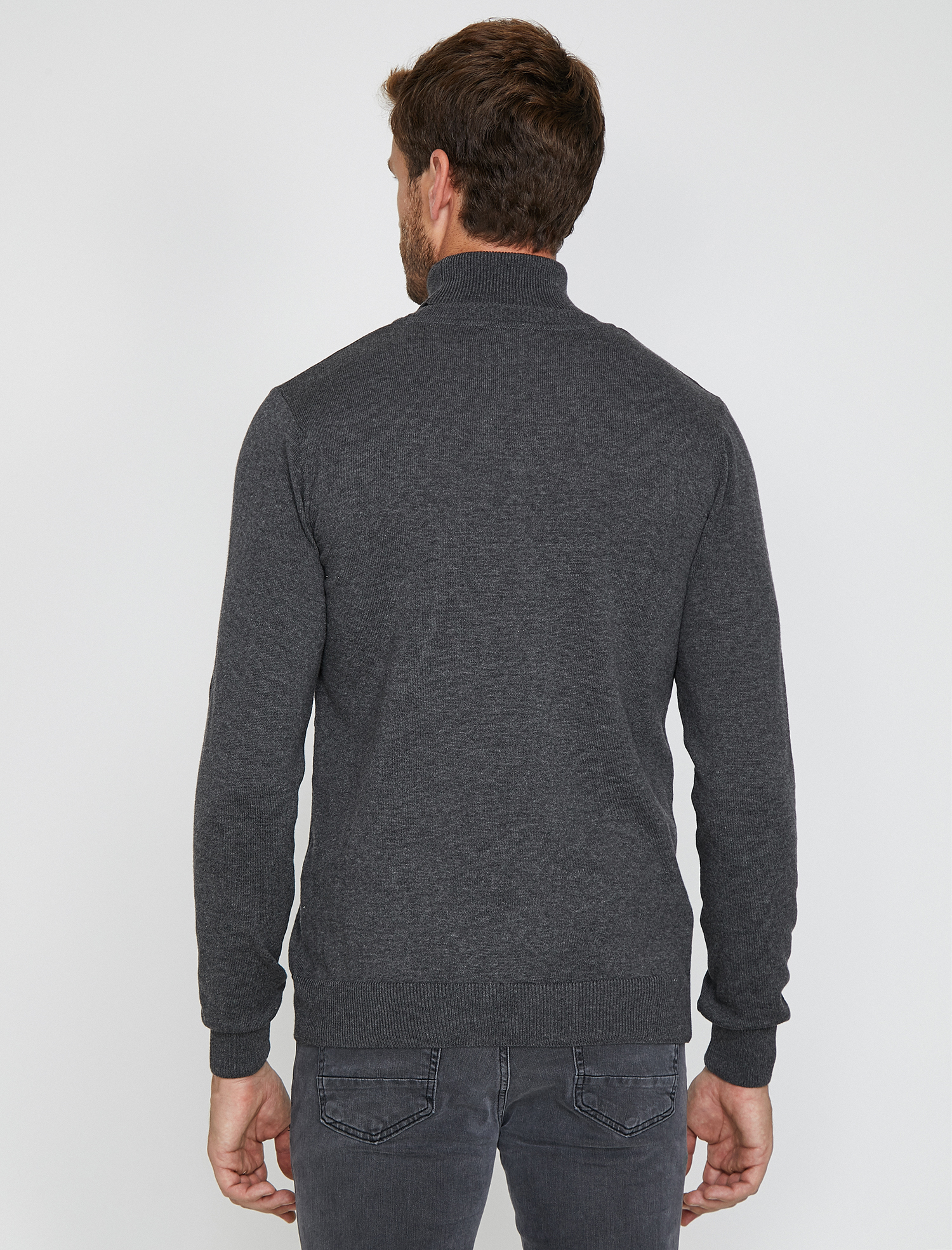   Boğazlı Triko Kazak