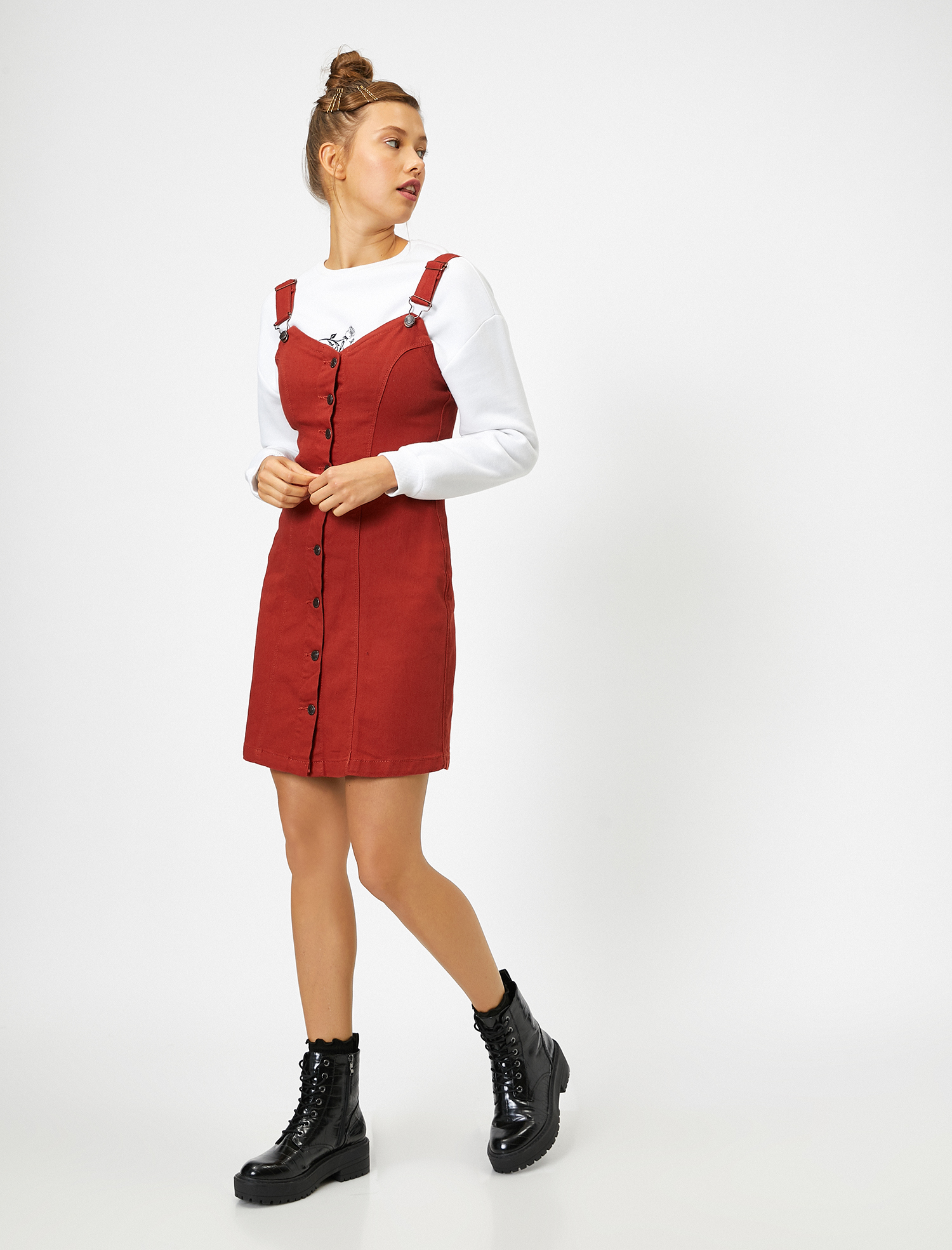   Düğme Detaylı Elbise