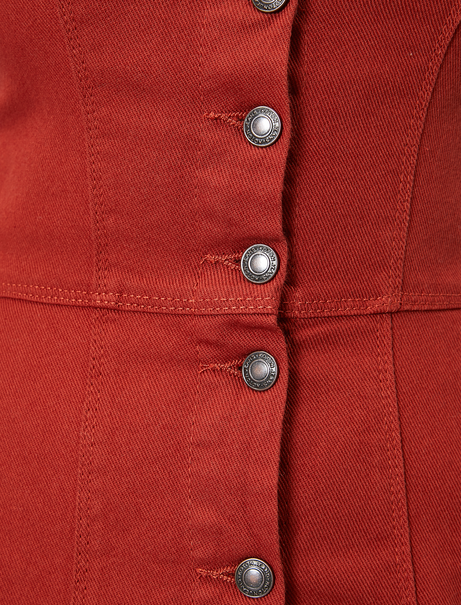   Düğme Detaylı Elbise