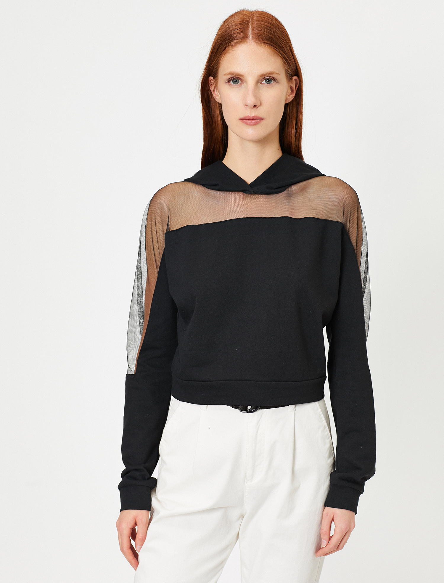   Kapüşonlu Tül Detaylı Uzun Kollu Sweatshirt