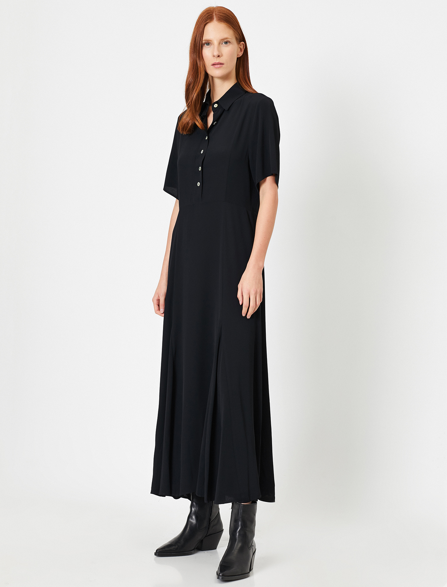   Gömlek Yaka Düğme Detaylı Kısa Kollu Uzun Elbise